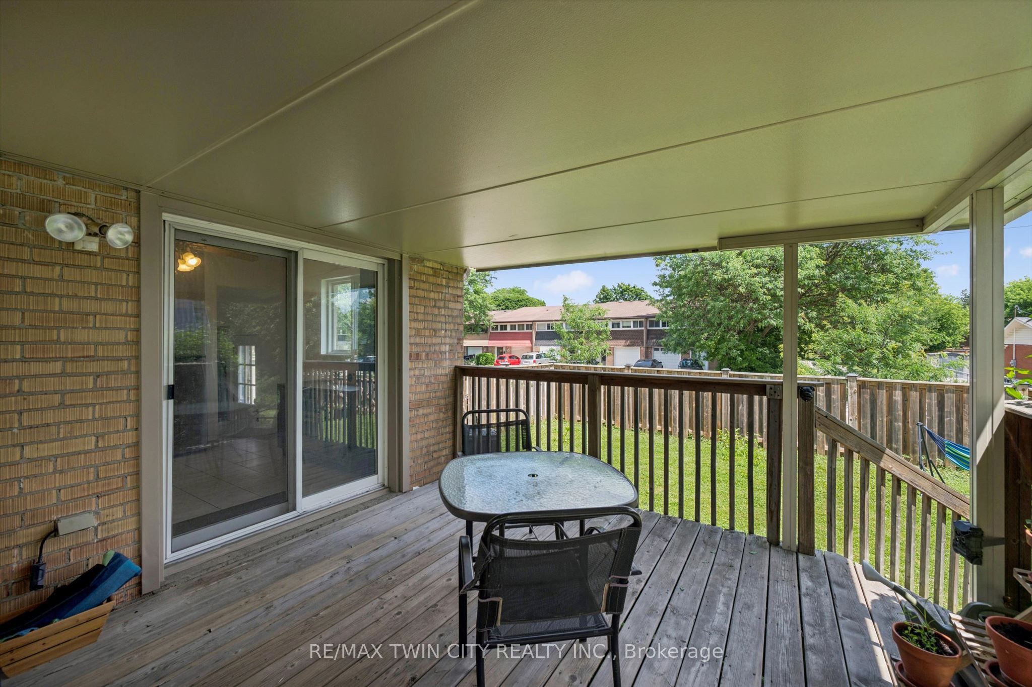 129 Florence Avenue Property Photo 24