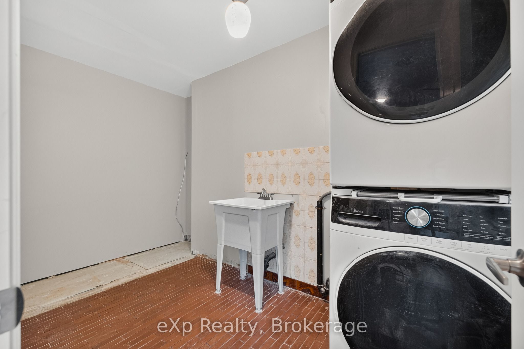 405014 Grey 4 Road Property Photo 8