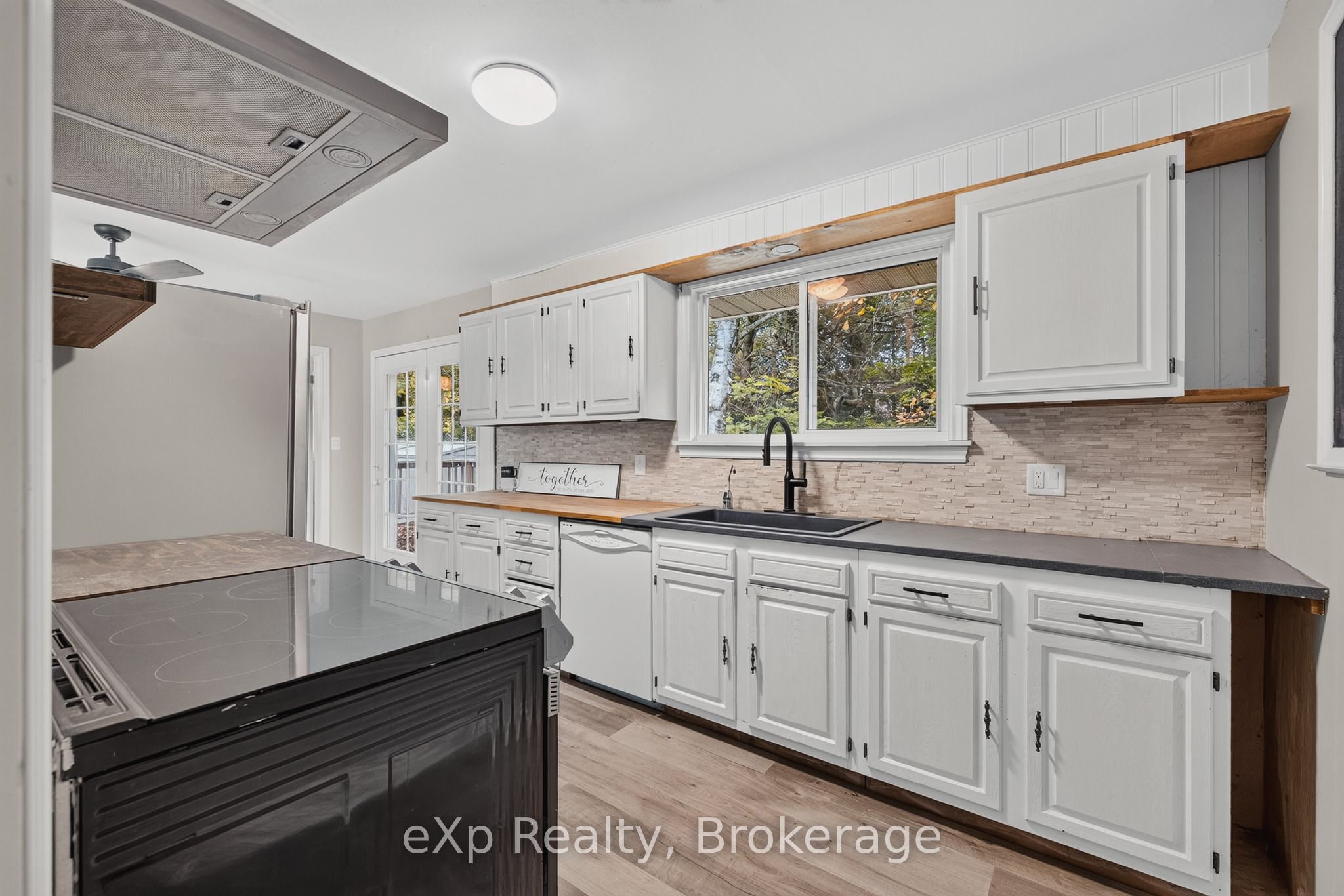 405014 Grey 4 Road Property Photo 12