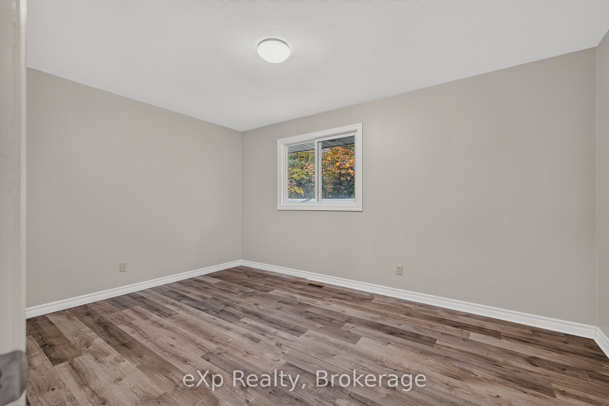 405014 Grey 4 Road Property Photo 17