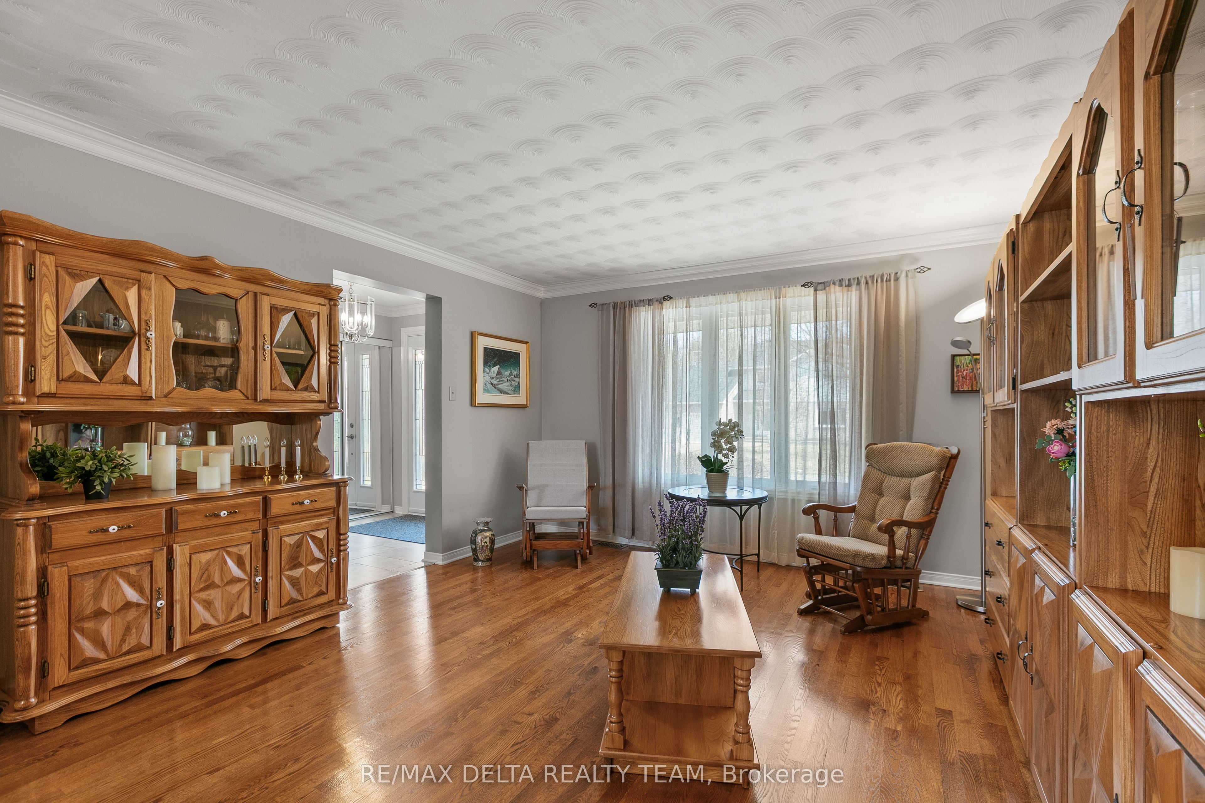 657 Ste Anne Street Property Photo 8