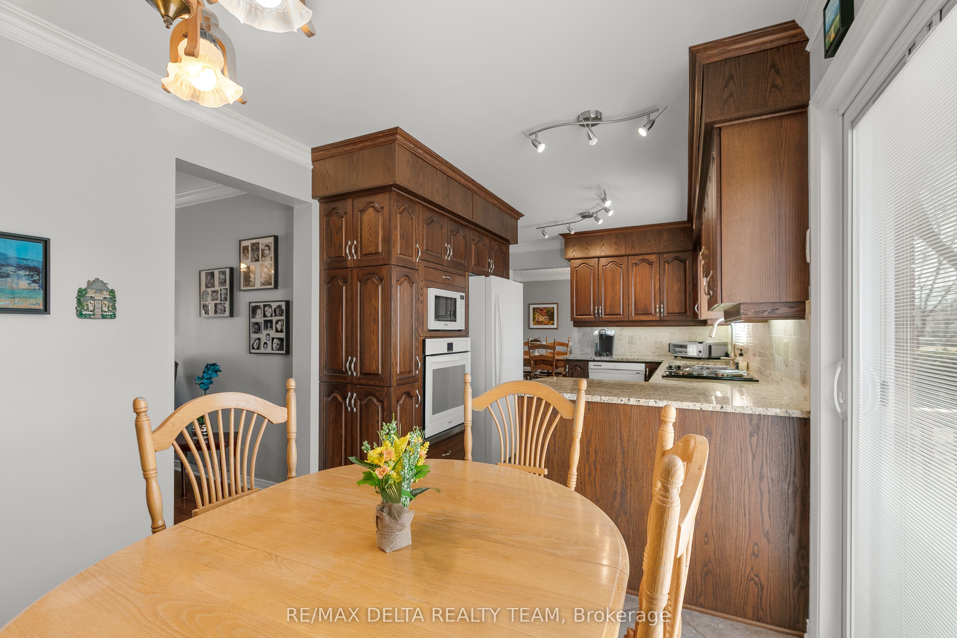 657 Ste Anne Street Property Photo 20