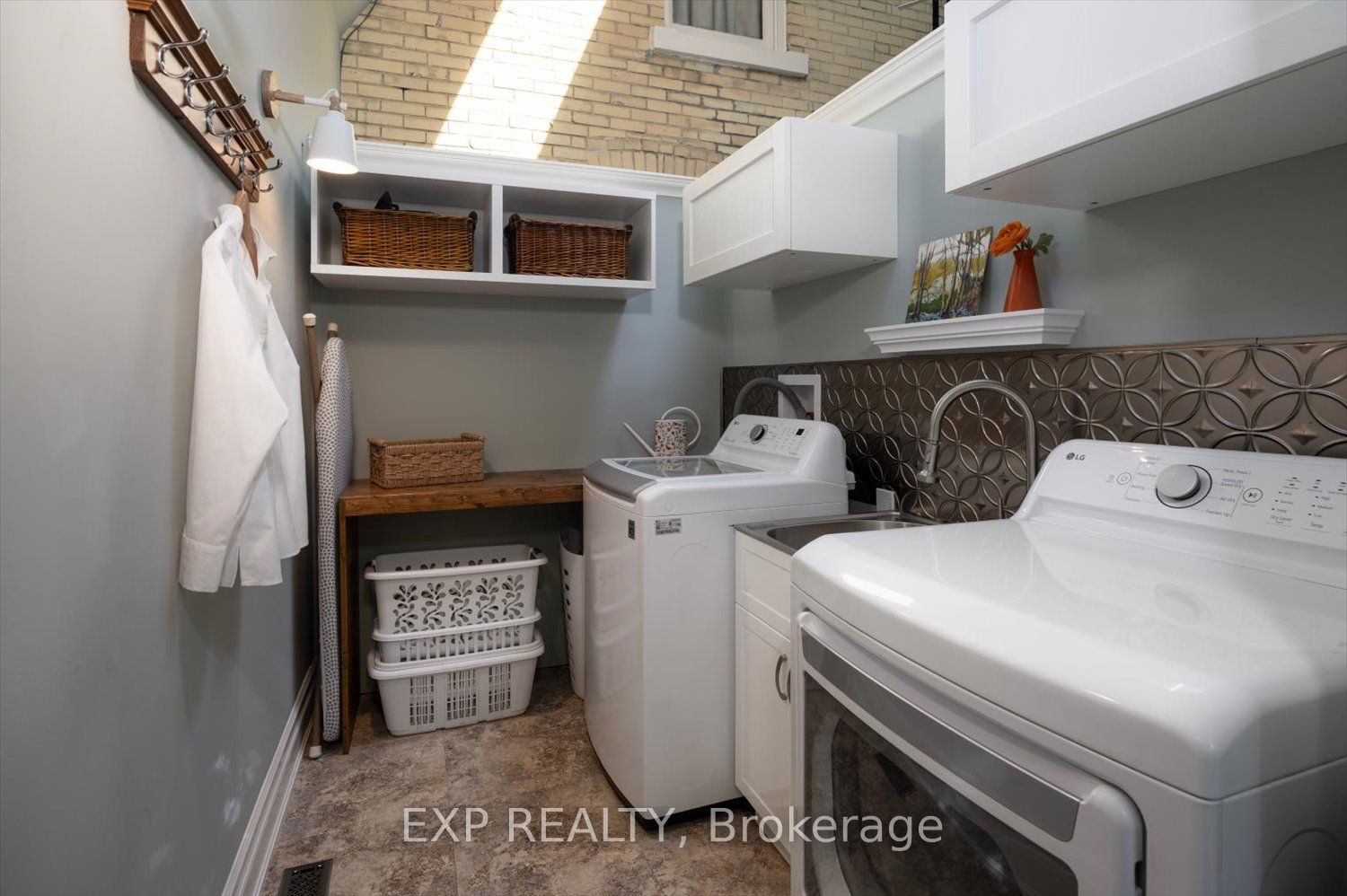 4105 Catherine Street Property Photo 21