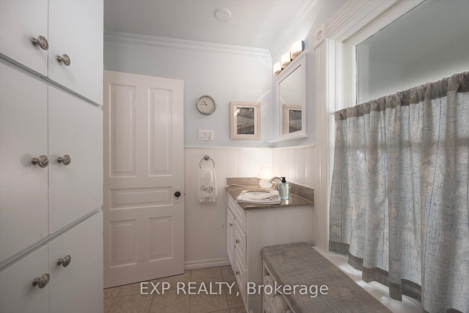 4105 Catherine Street Property Photo 29