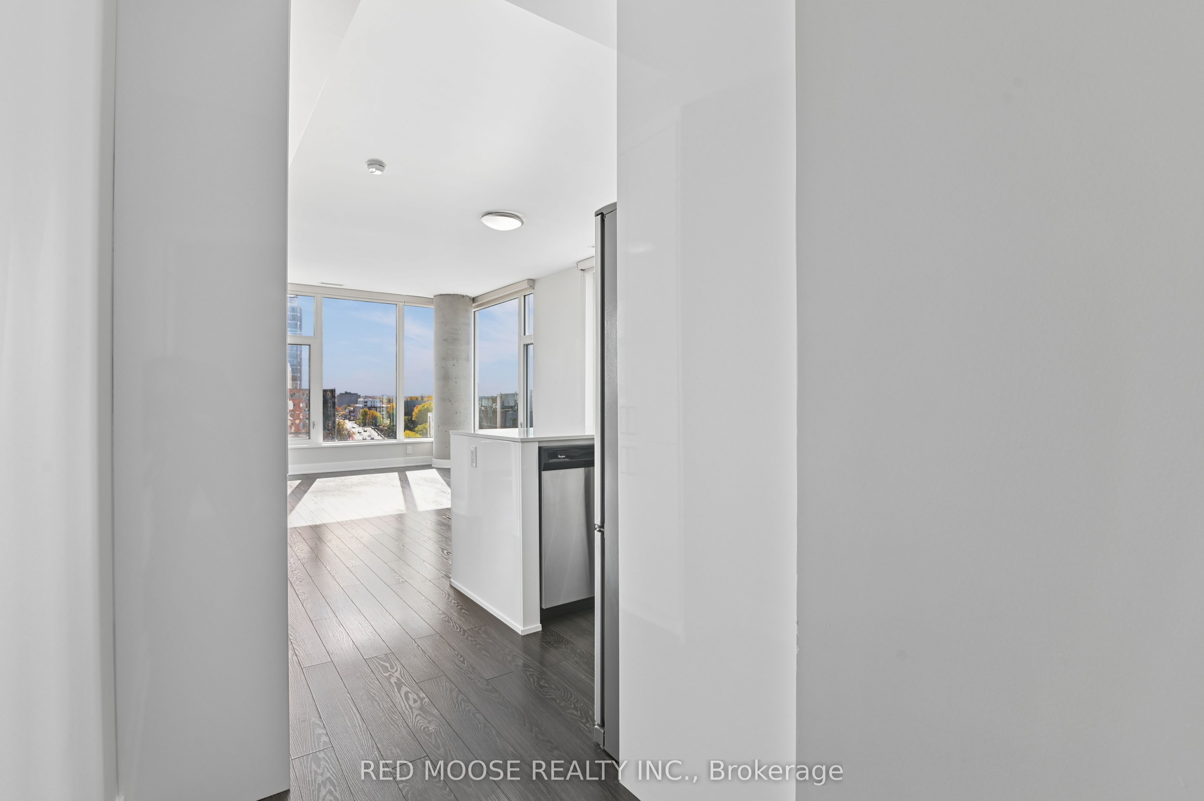 118 Holmwood Avenue 705 Property Photo 17
