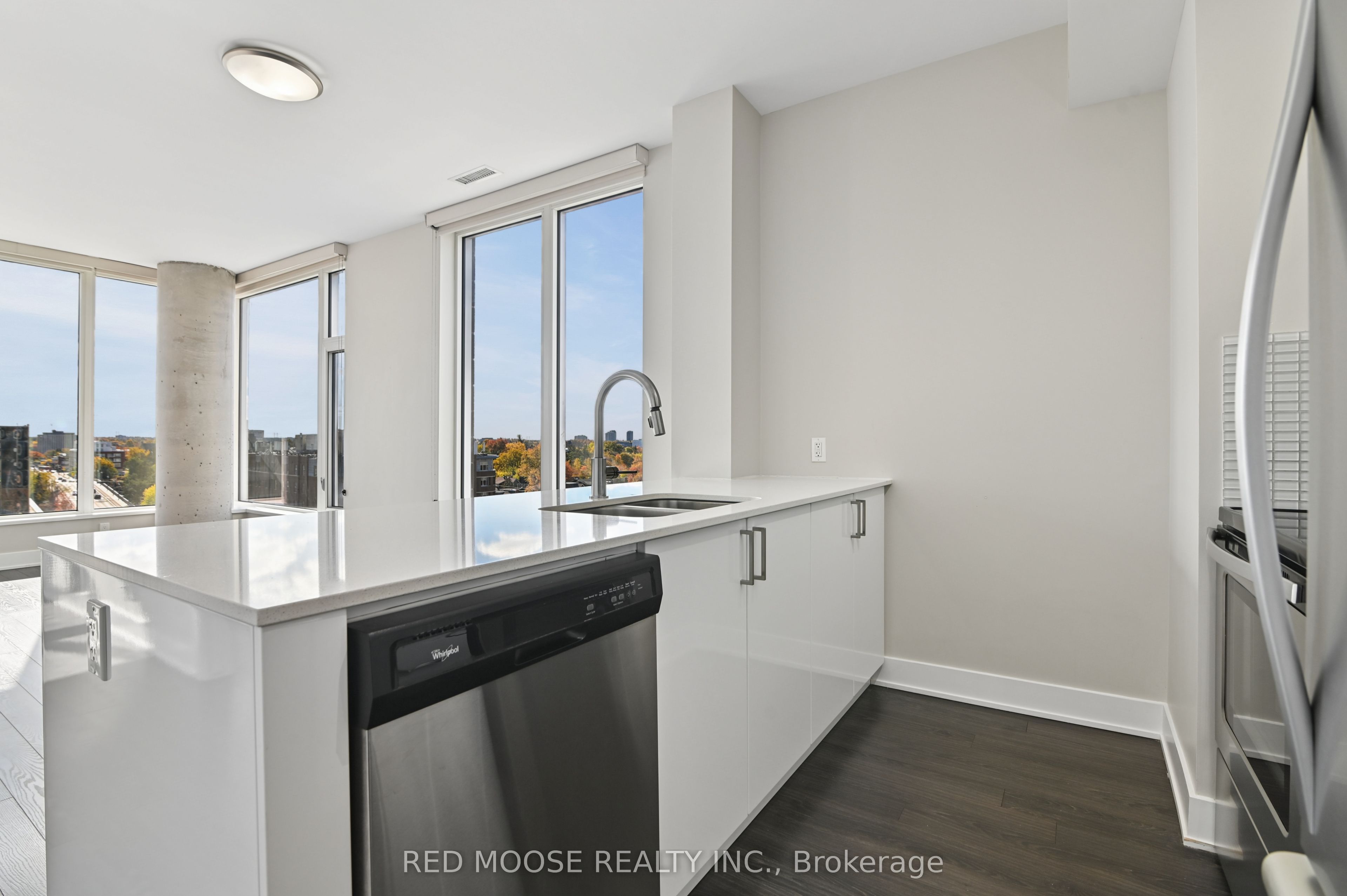 118 Holmwood Avenue 705 Property Photo 19