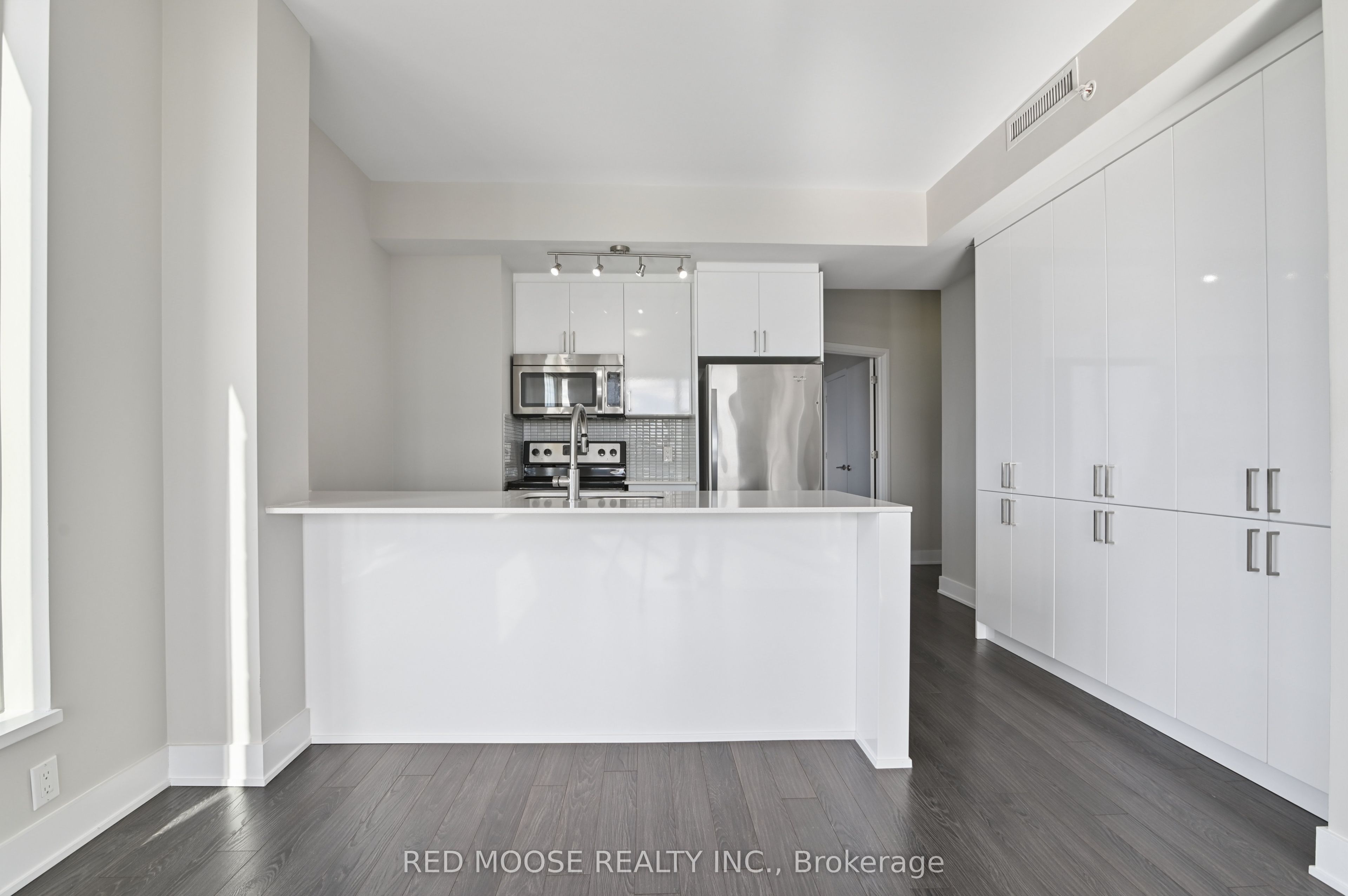 118 Holmwood Avenue 705 Property Photo 28