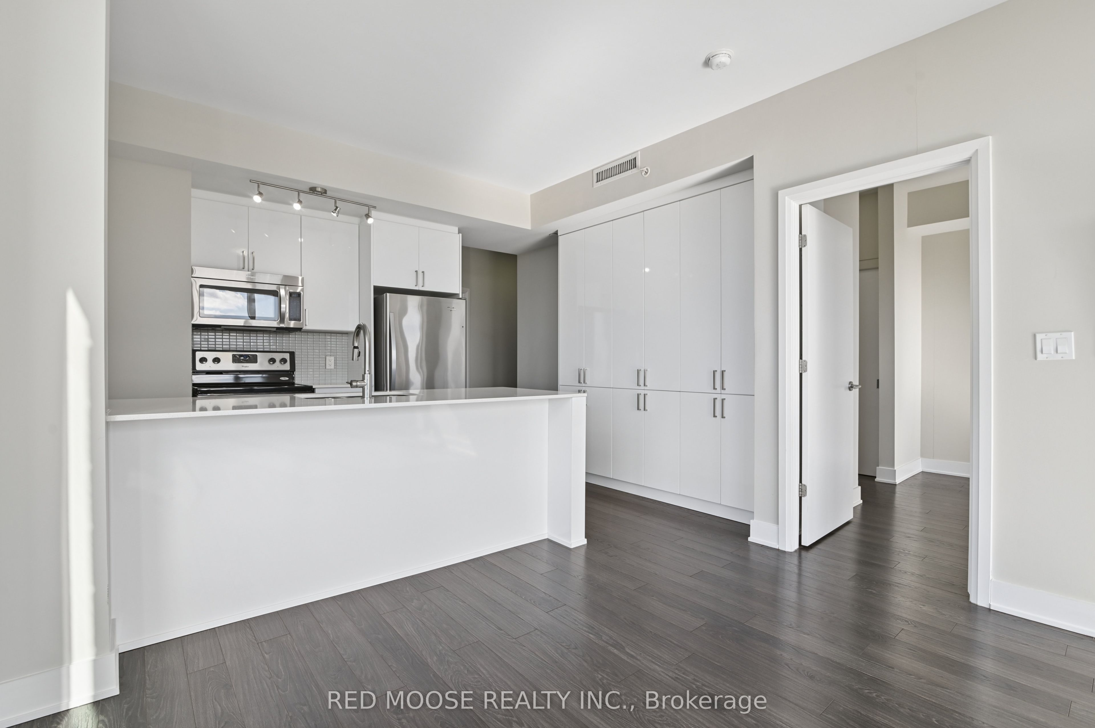 118 Holmwood Avenue 705 Property Photo 29