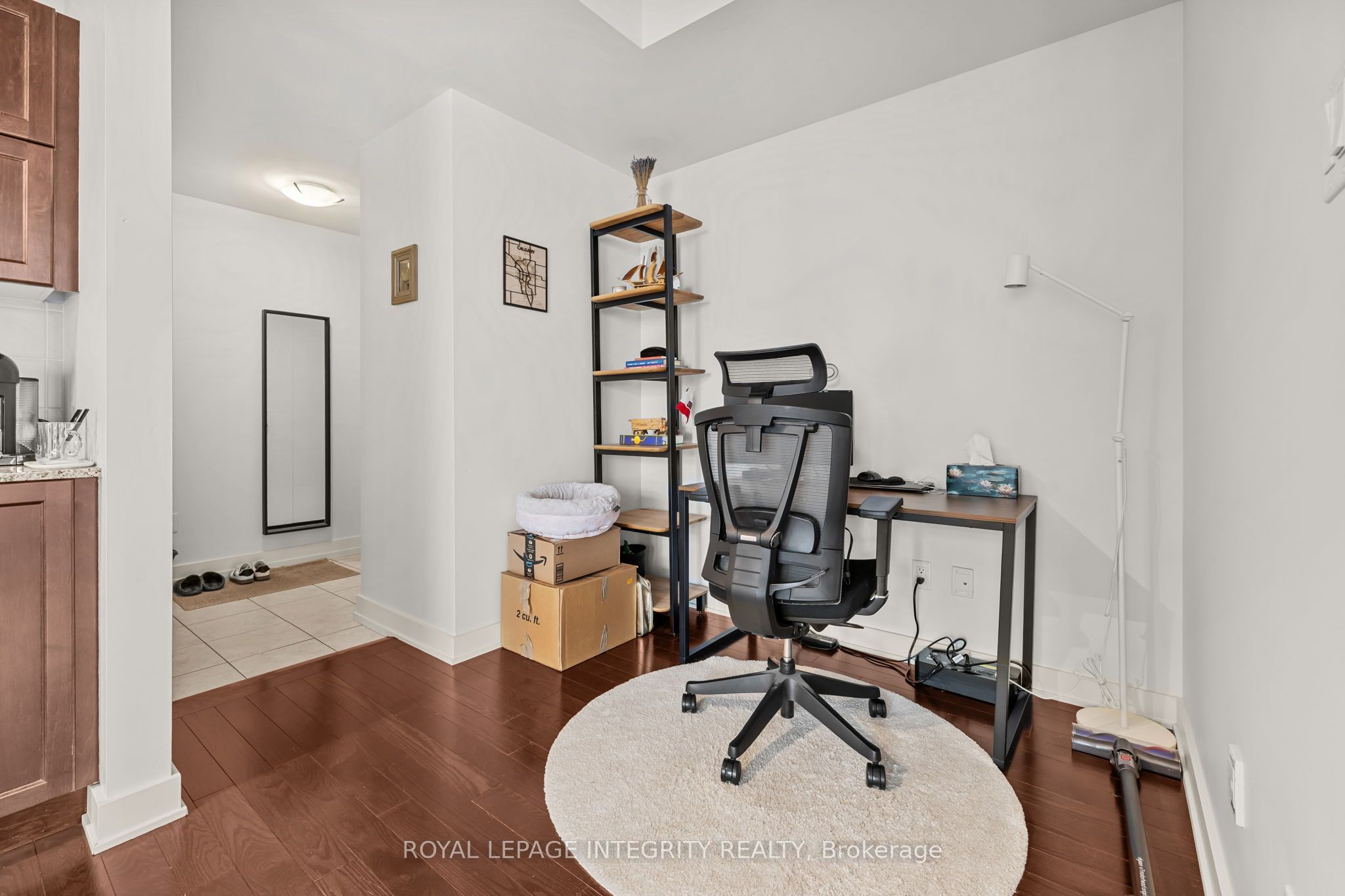 179 Metcalfe Street 1004 Property Photo 4