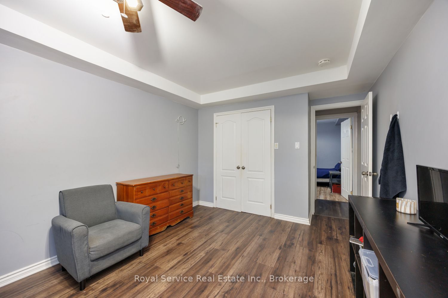 2690 Foxmeadow Road Property Photo 24