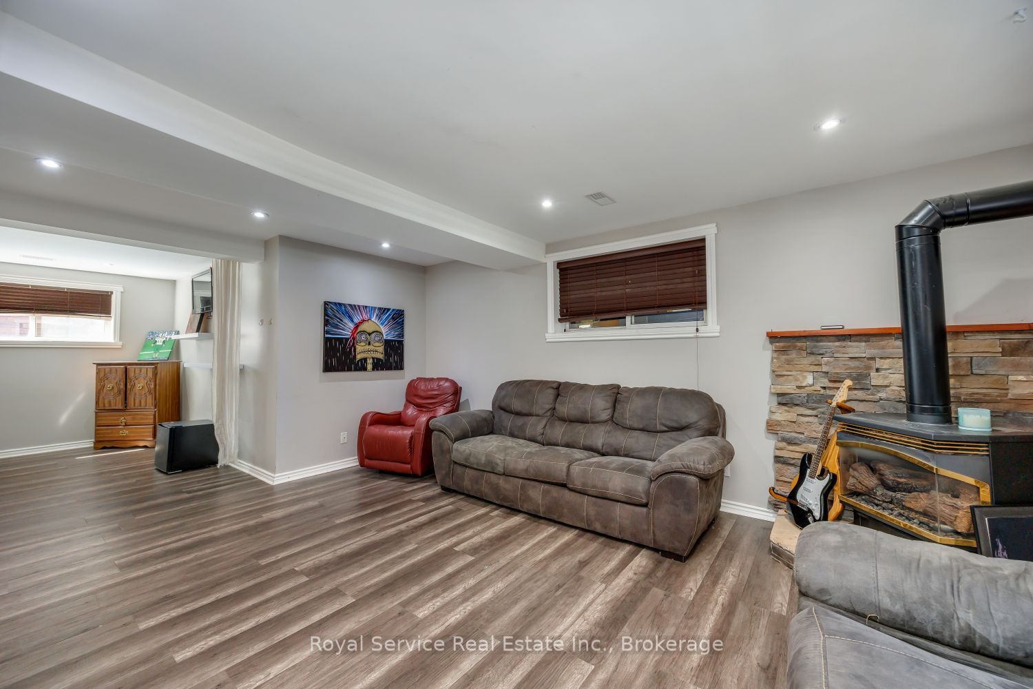 2690 Foxmeadow Road Property Photo 30