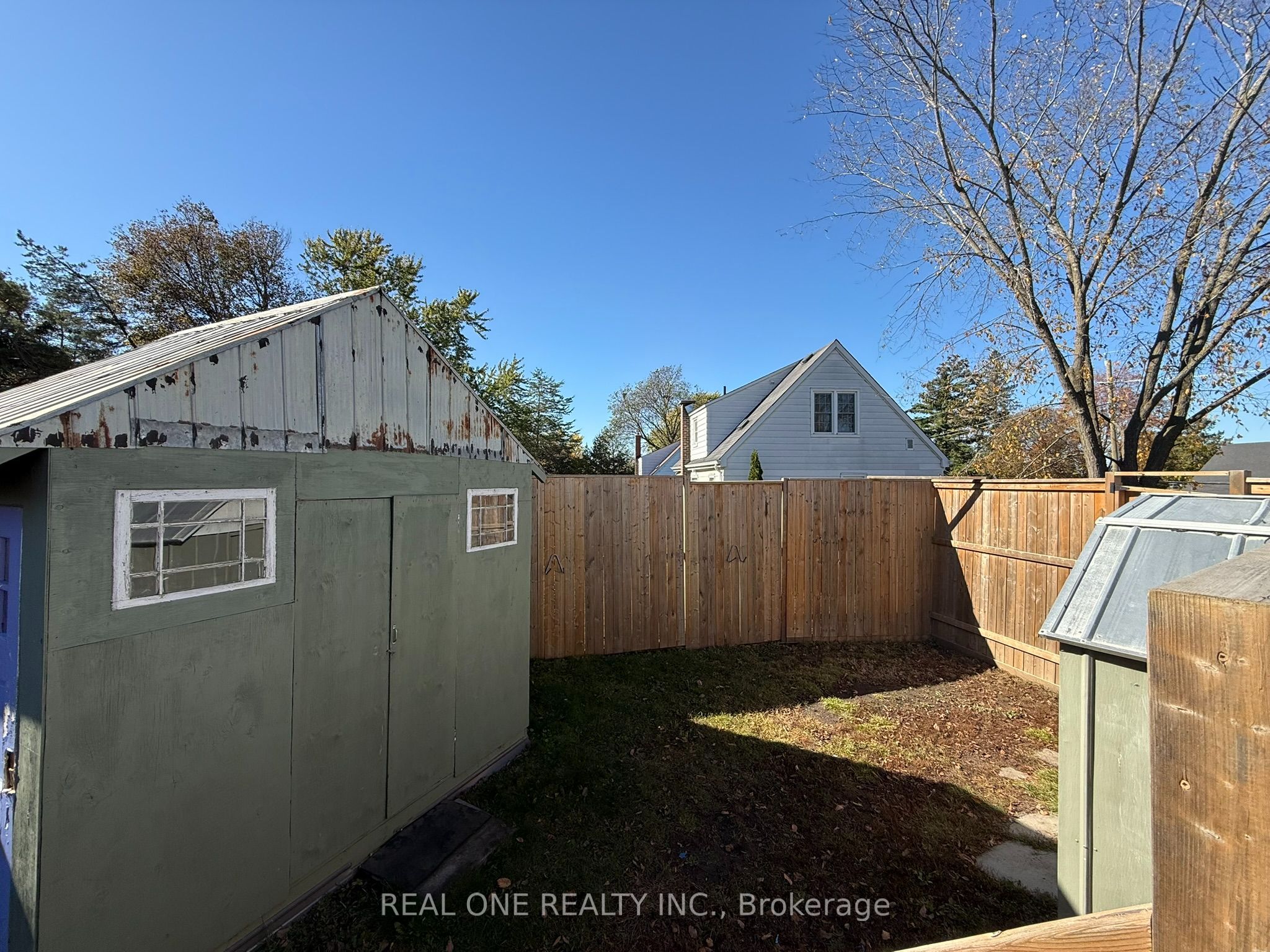 337 Victoria Avenue Property Photo 19