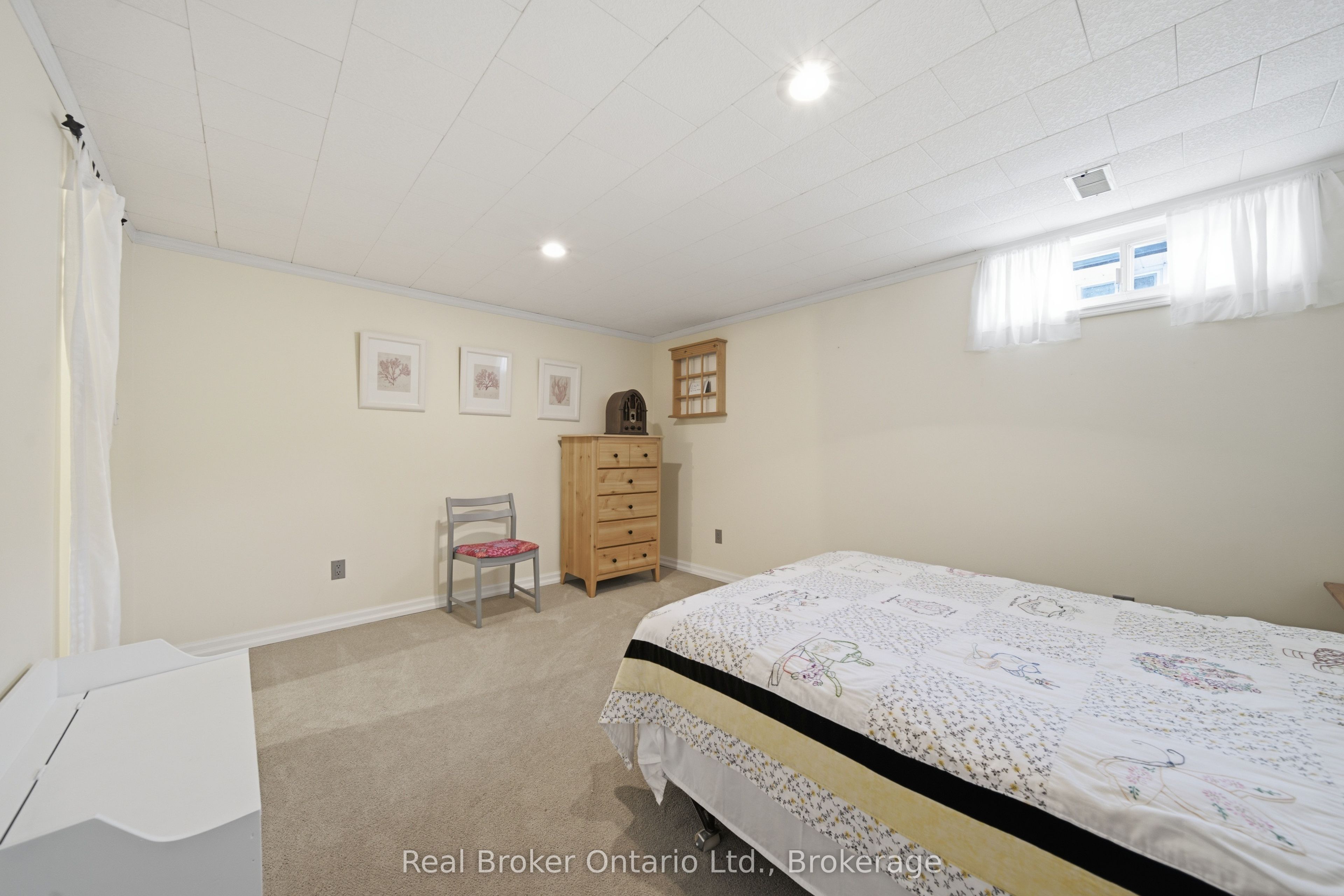 22 Mountford Drive Property Photo 29
