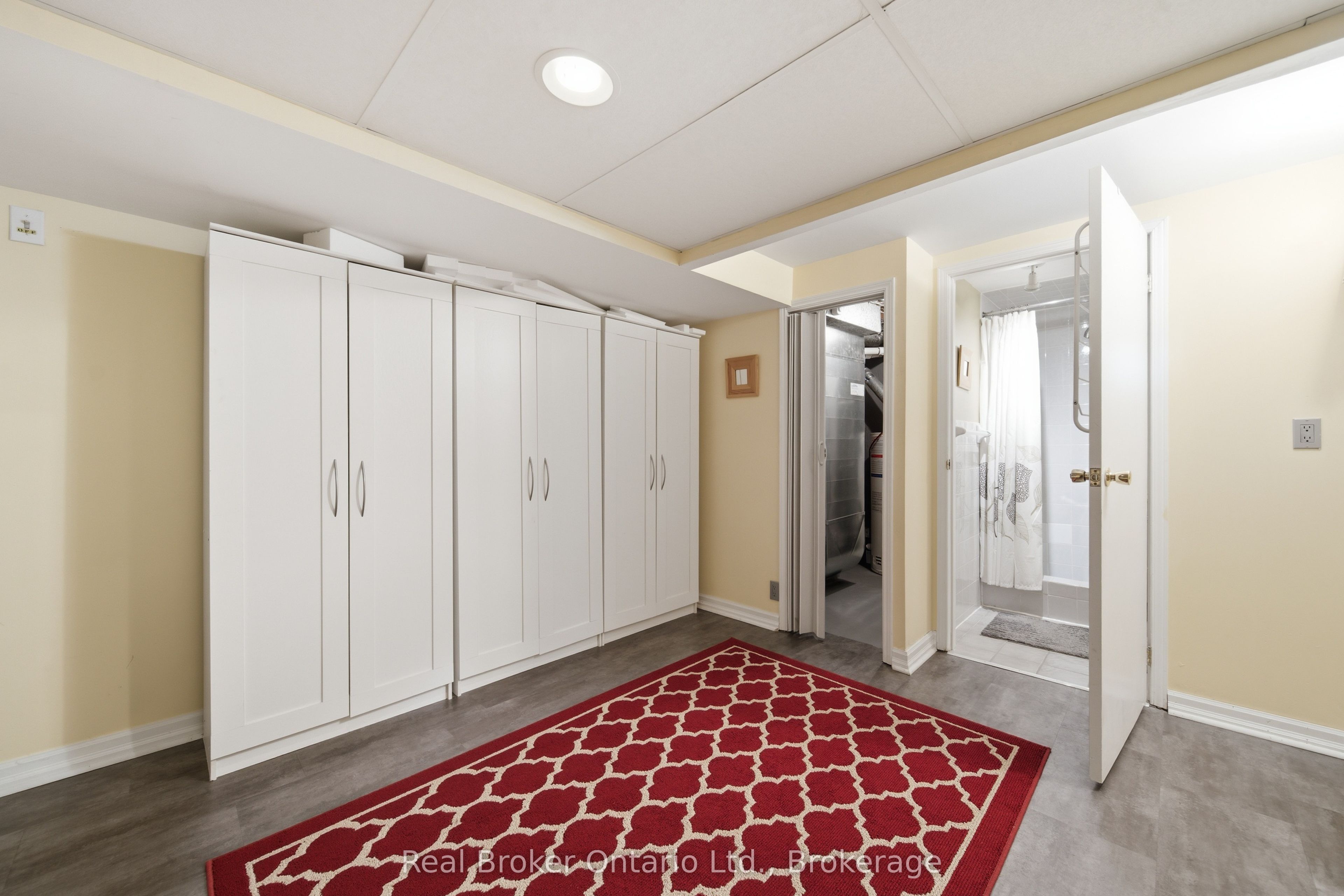 22 Mountford Drive Property Photo 32