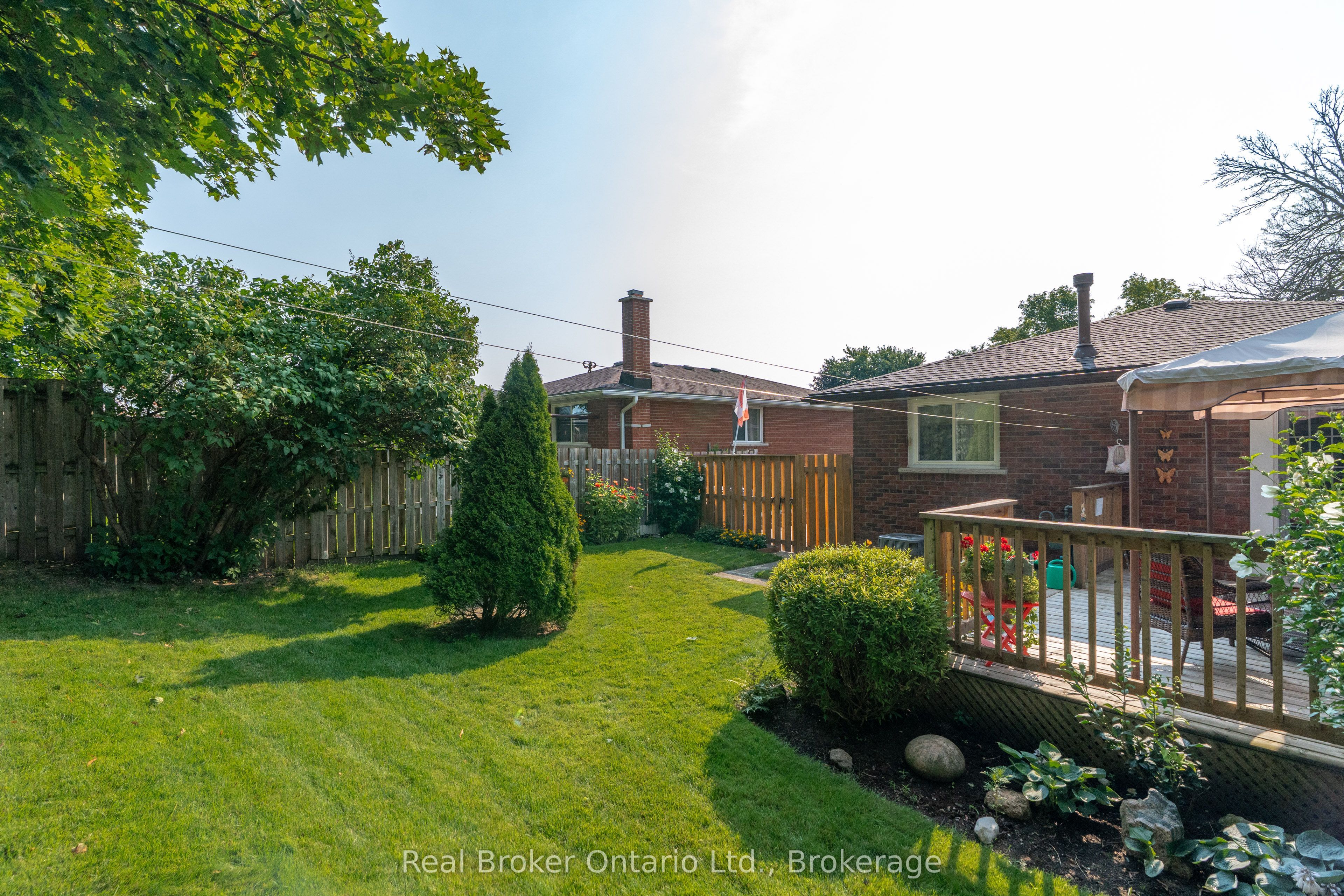 22 Mountford Drive Property Photo 44