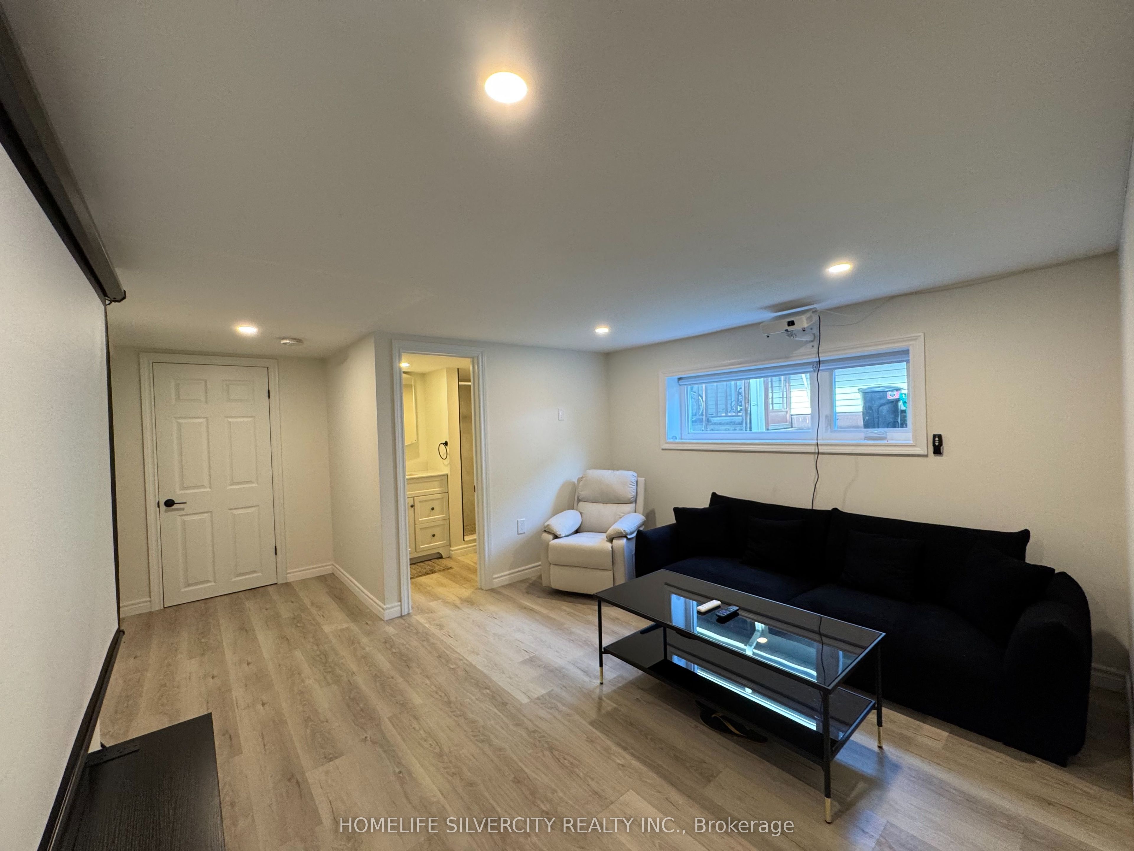 7413 Jordan Avenue Property Photo 8
