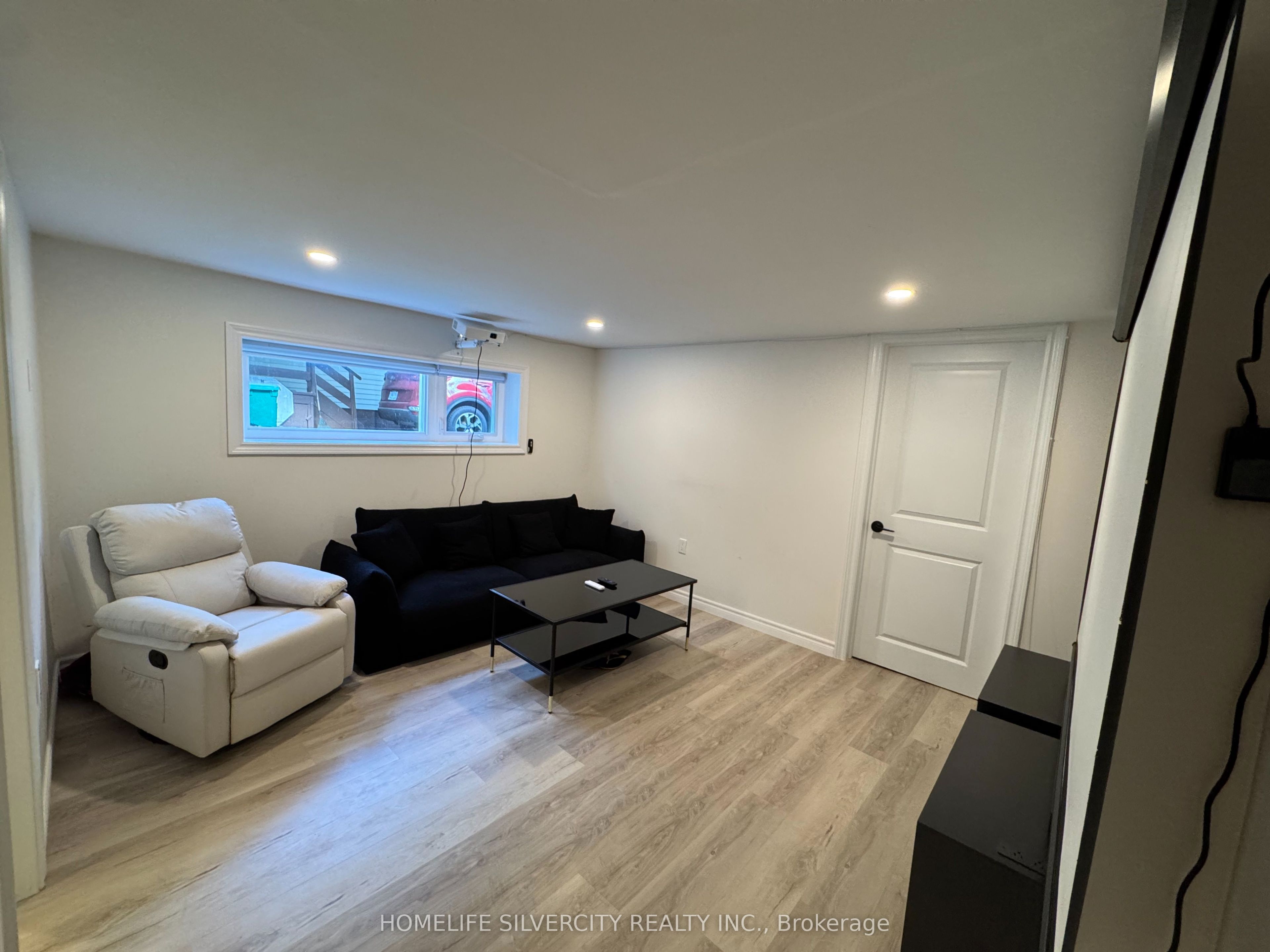 7413 Jordan Avenue Property Photo 10