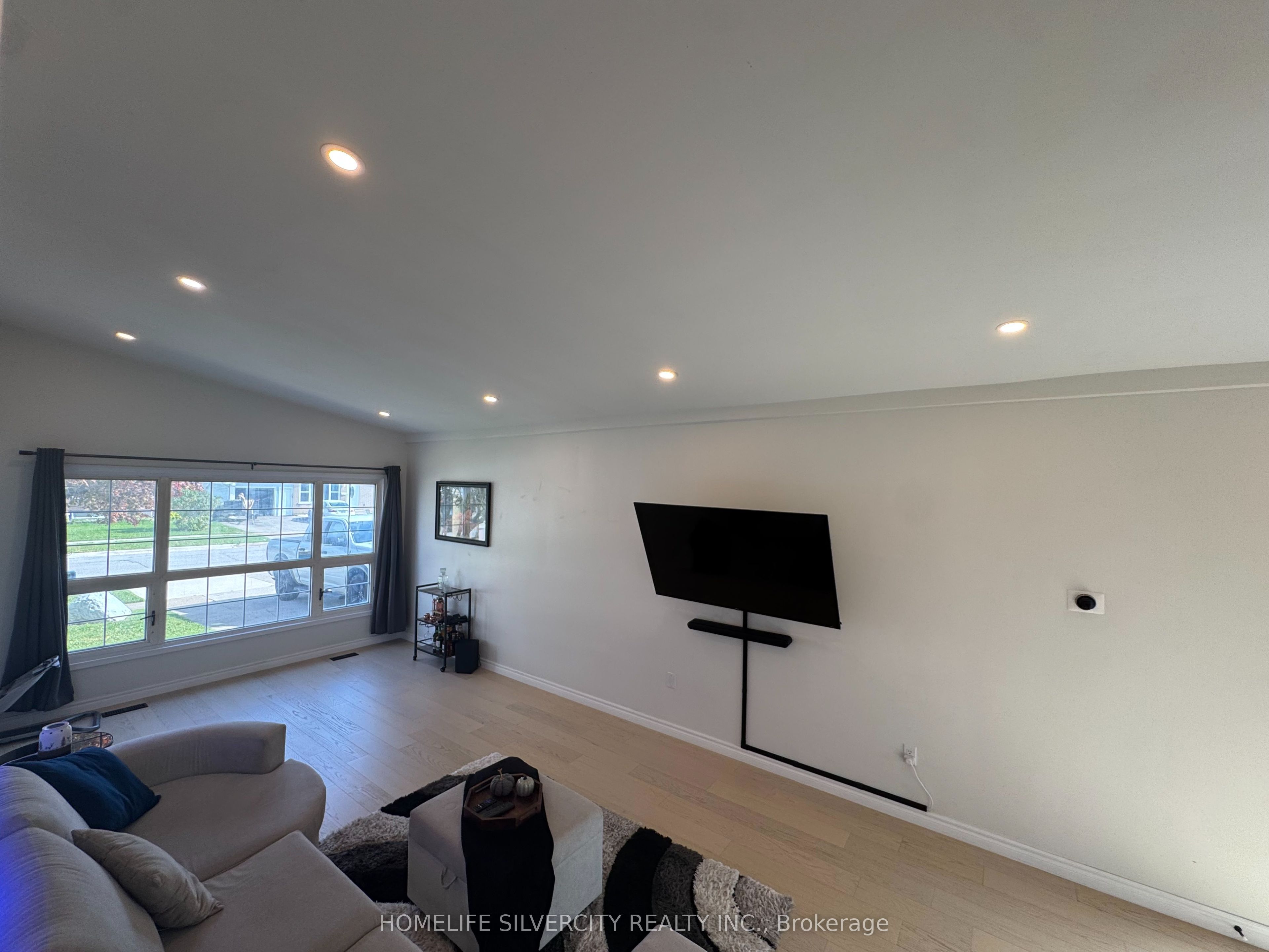 7413 Jordan Avenue Property Photo 20