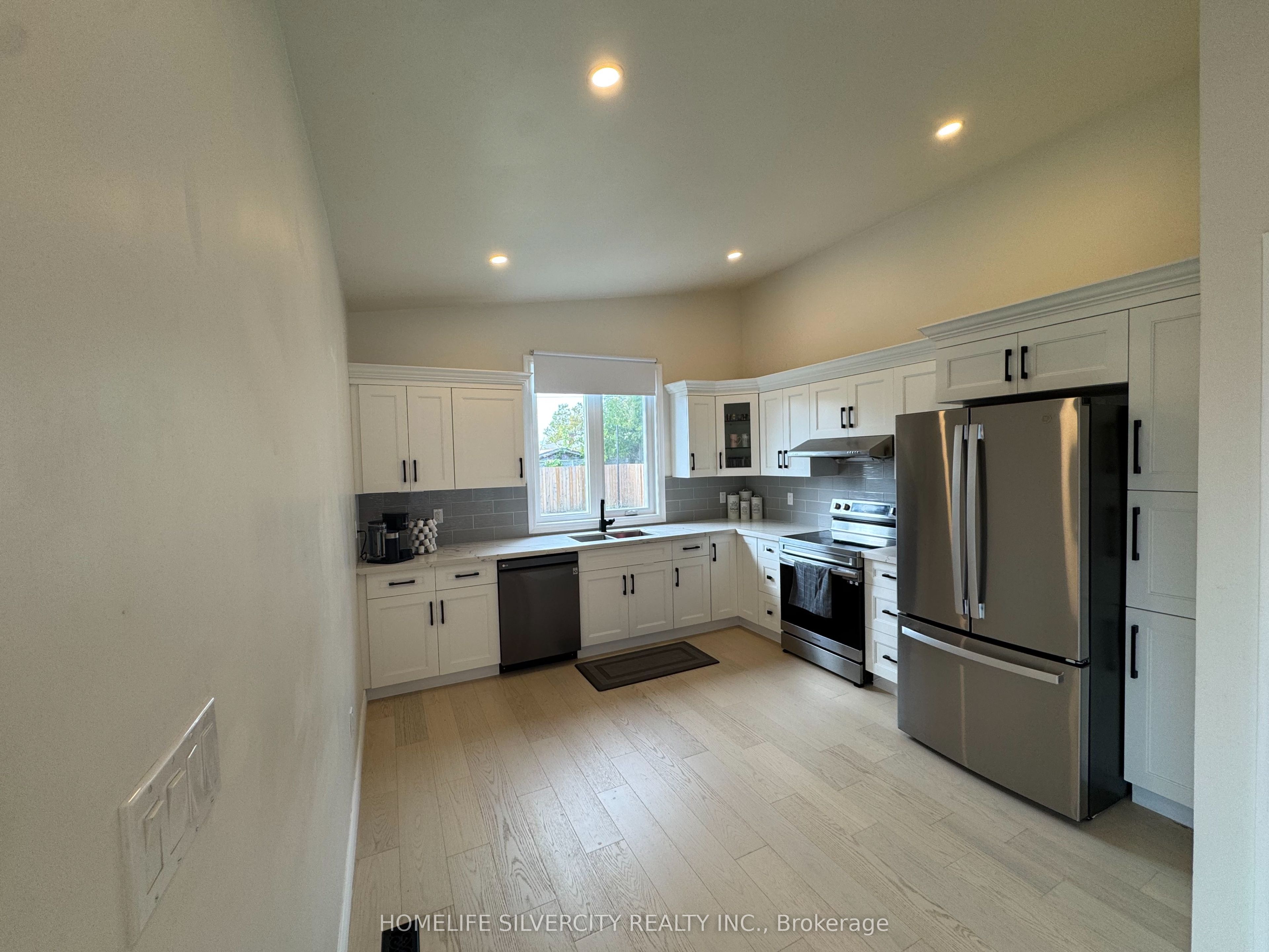 7413 Jordan Avenue Property Photo 23
