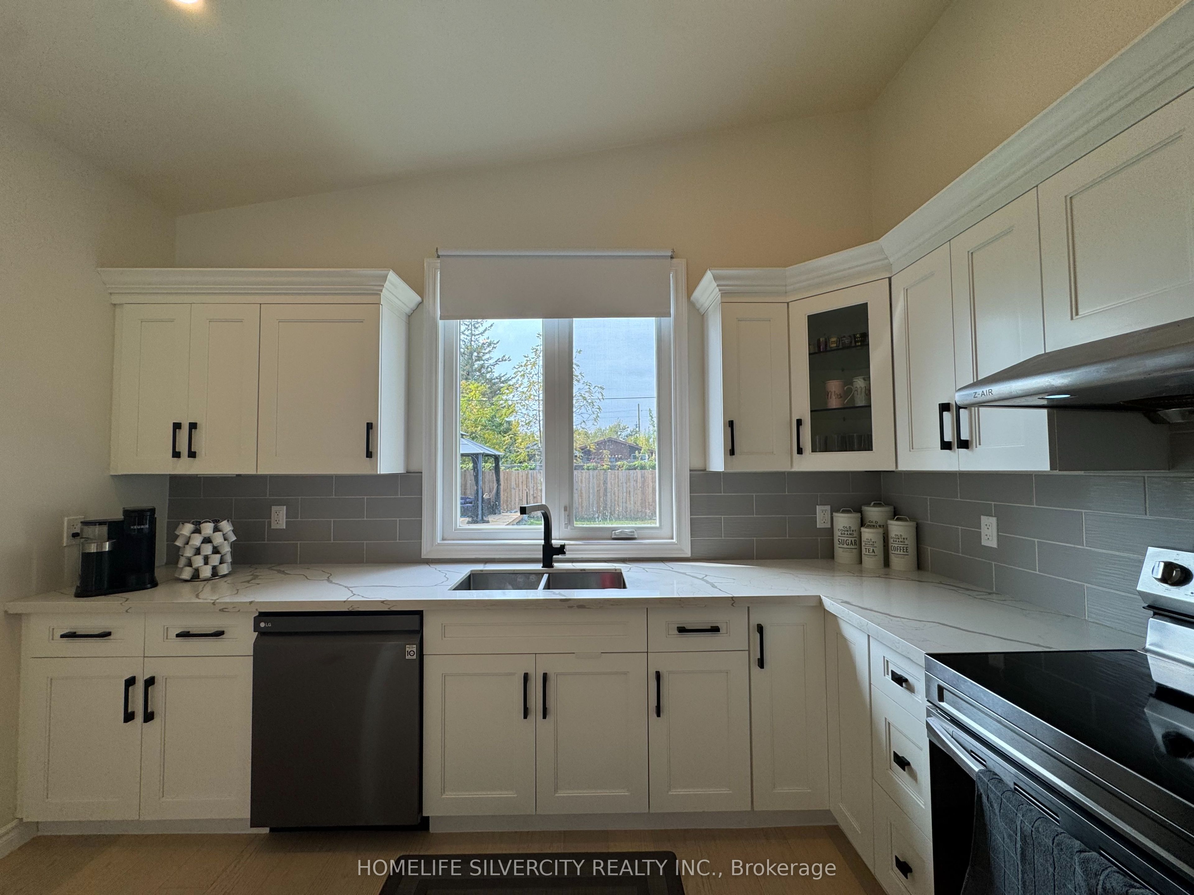 7413 Jordan Avenue Property Photo 26