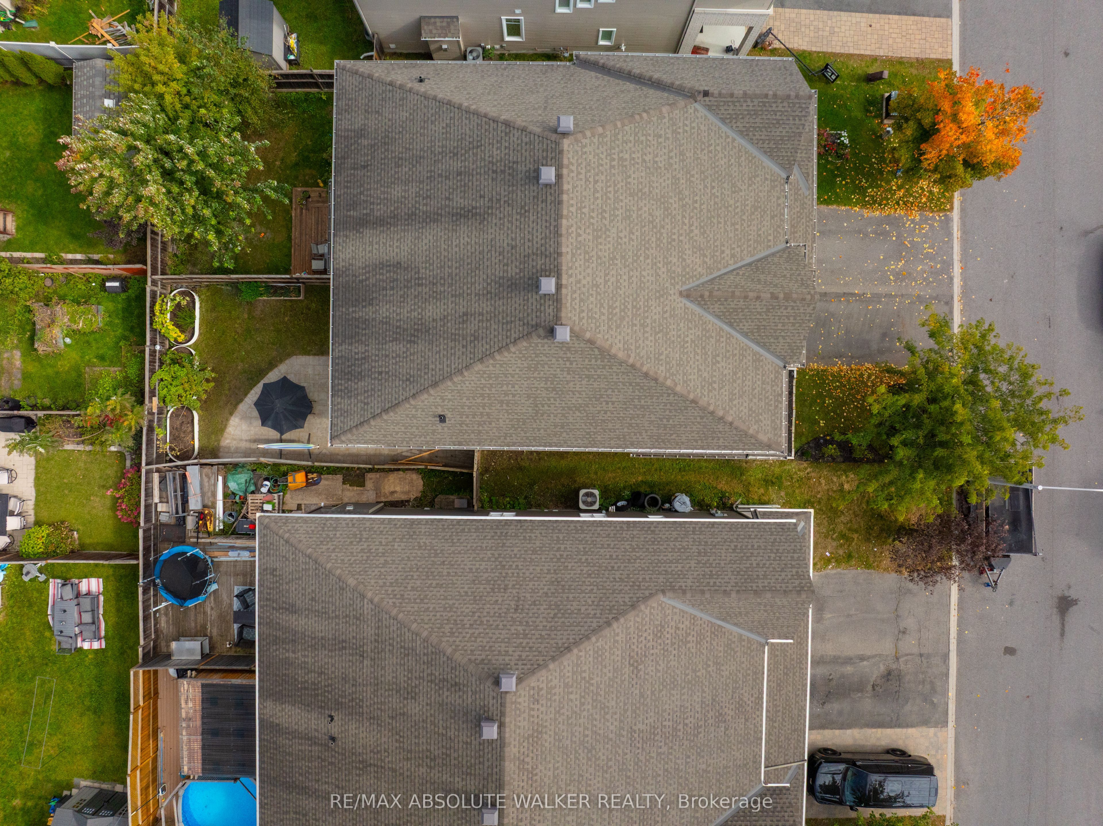 769 Hazelnut Crescent Property Photo 36