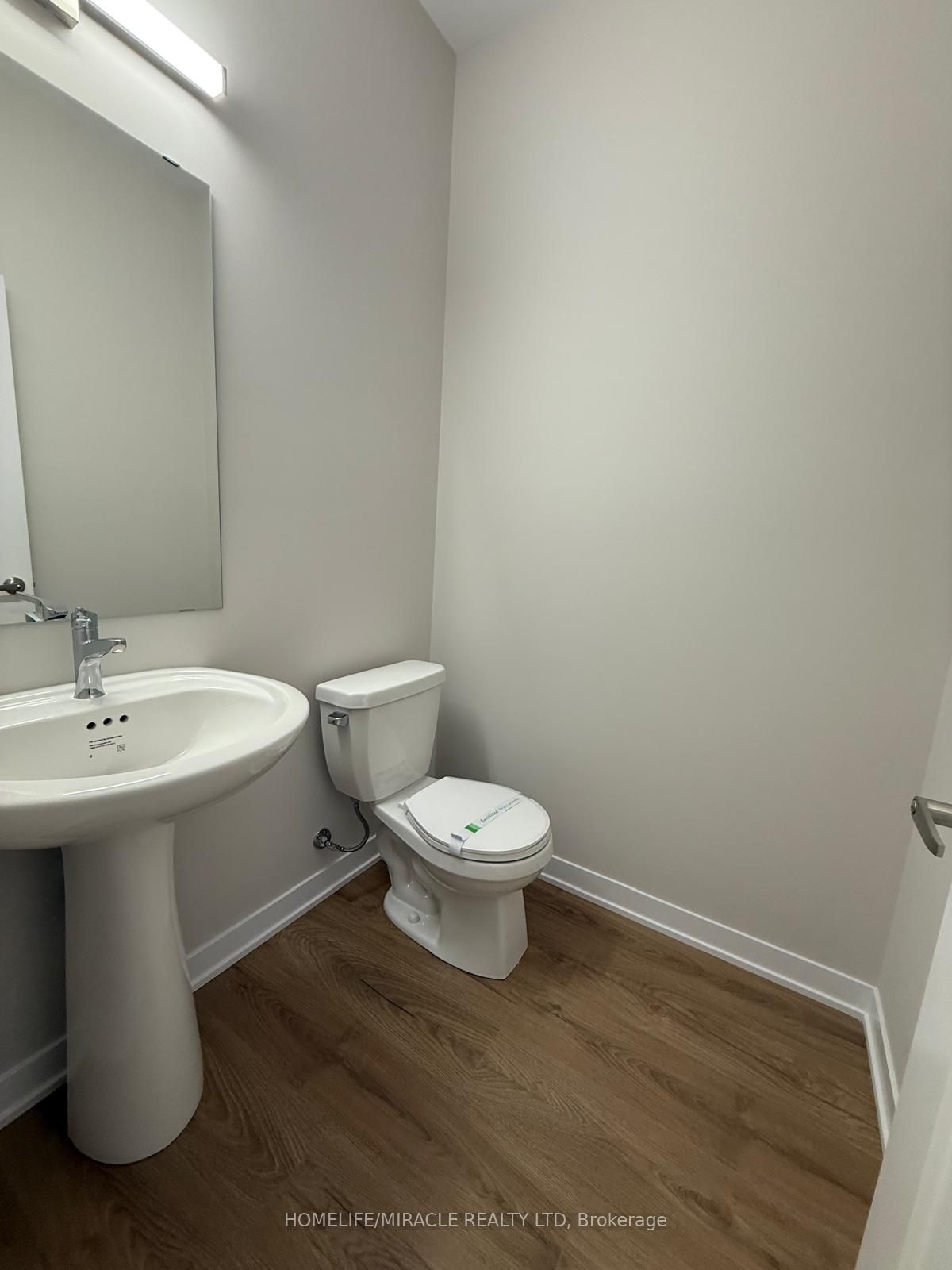 320 Stargrass Private Property Photo 6