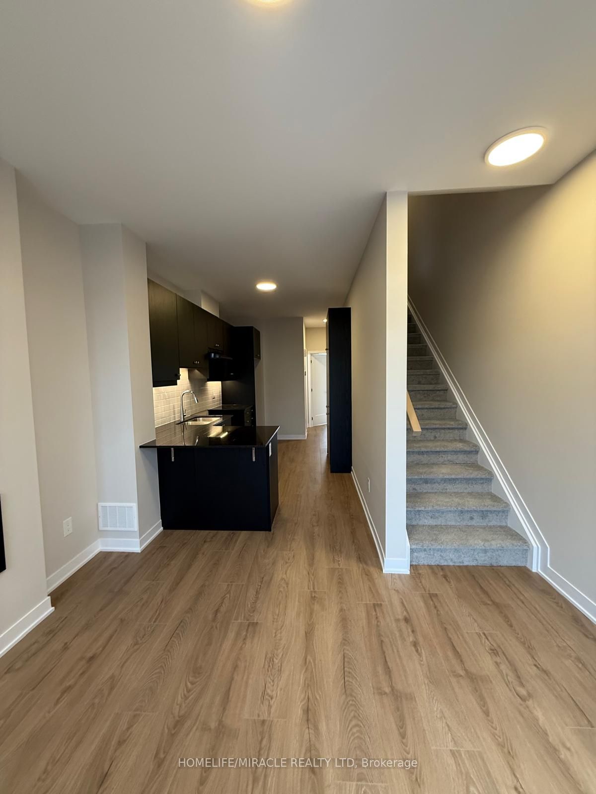 320 Stargrass Private Property Photo 15