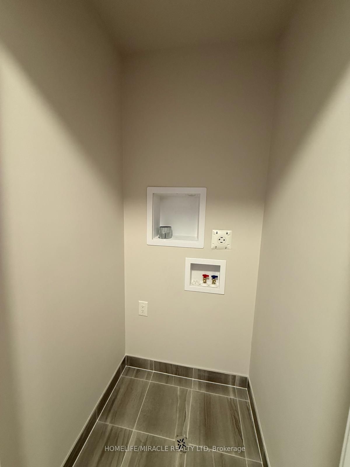 320 Stargrass Private Property Photo 20