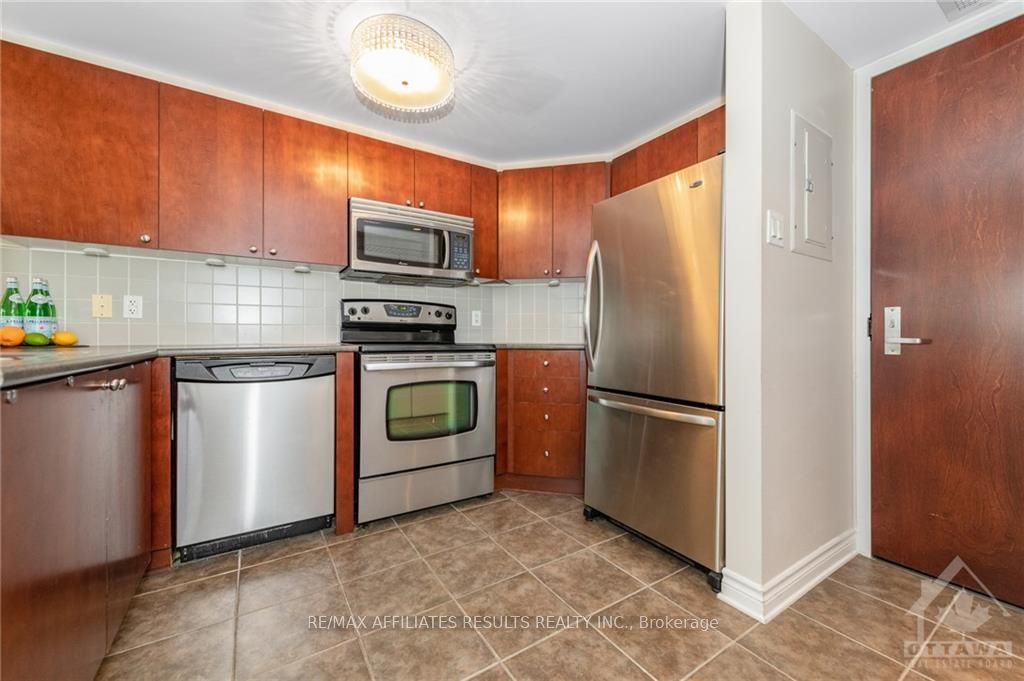 200 Rideau Street 410 Property Photo 10
