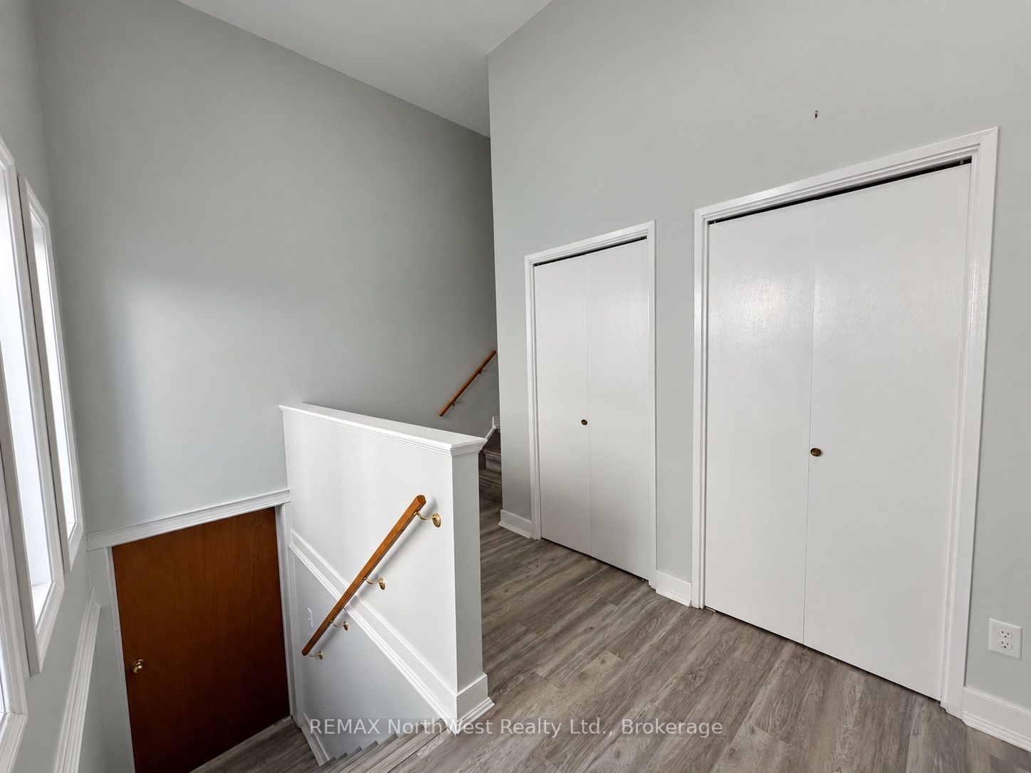 226 Fourth Street N Property Photo 4