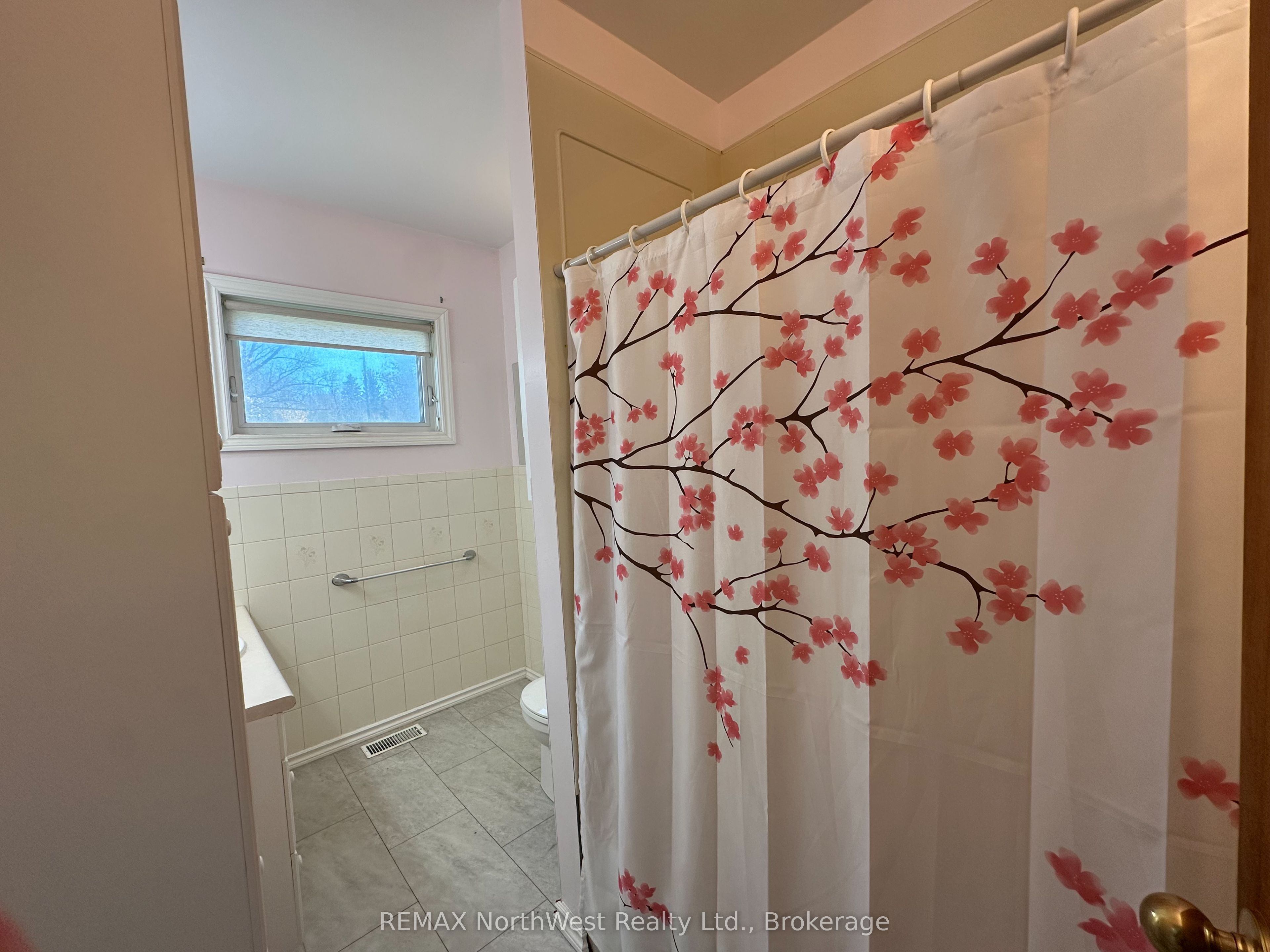 226 Fourth Street N Property Photo 11