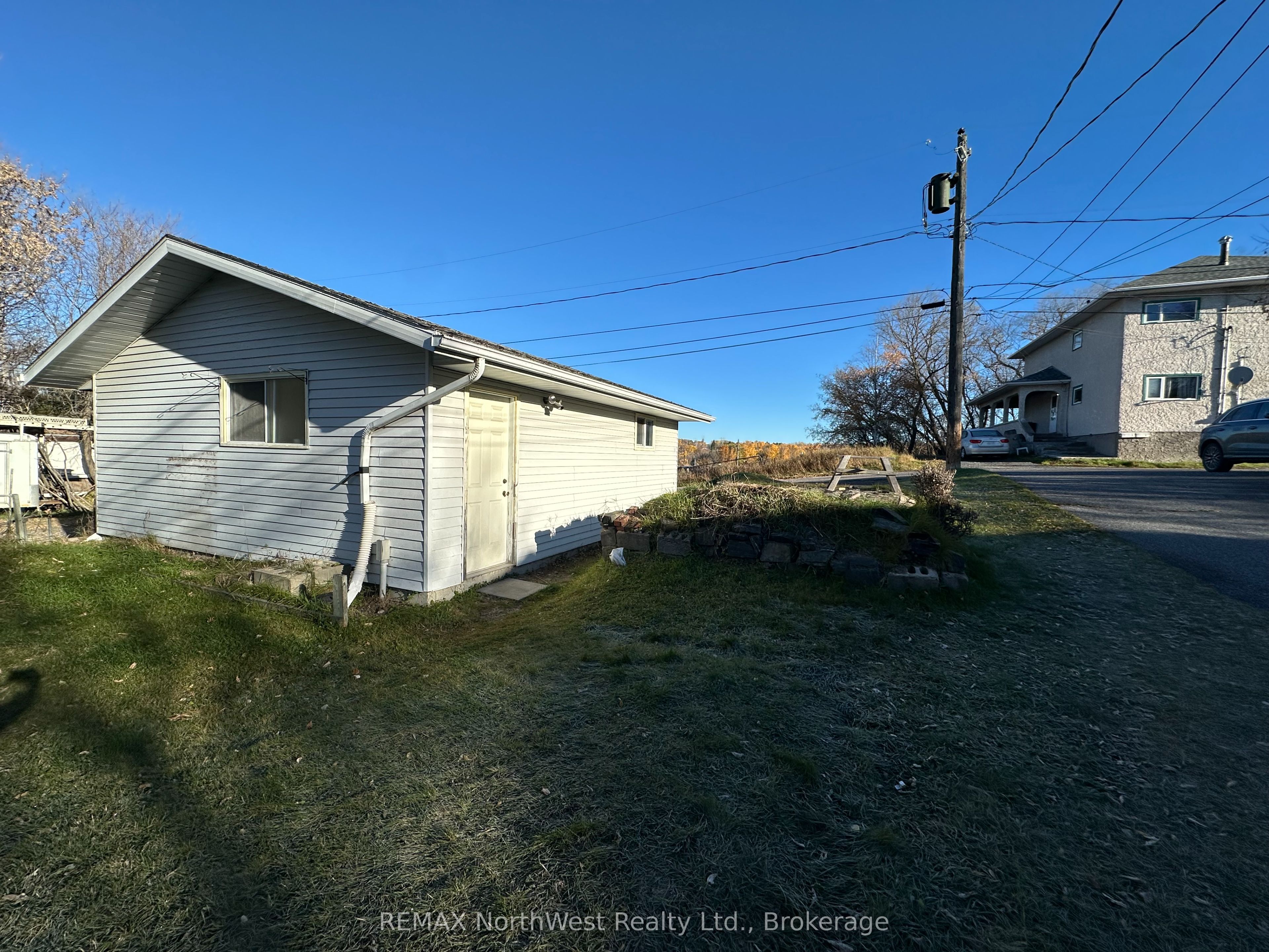 226 Fourth Street N Property Photo 31