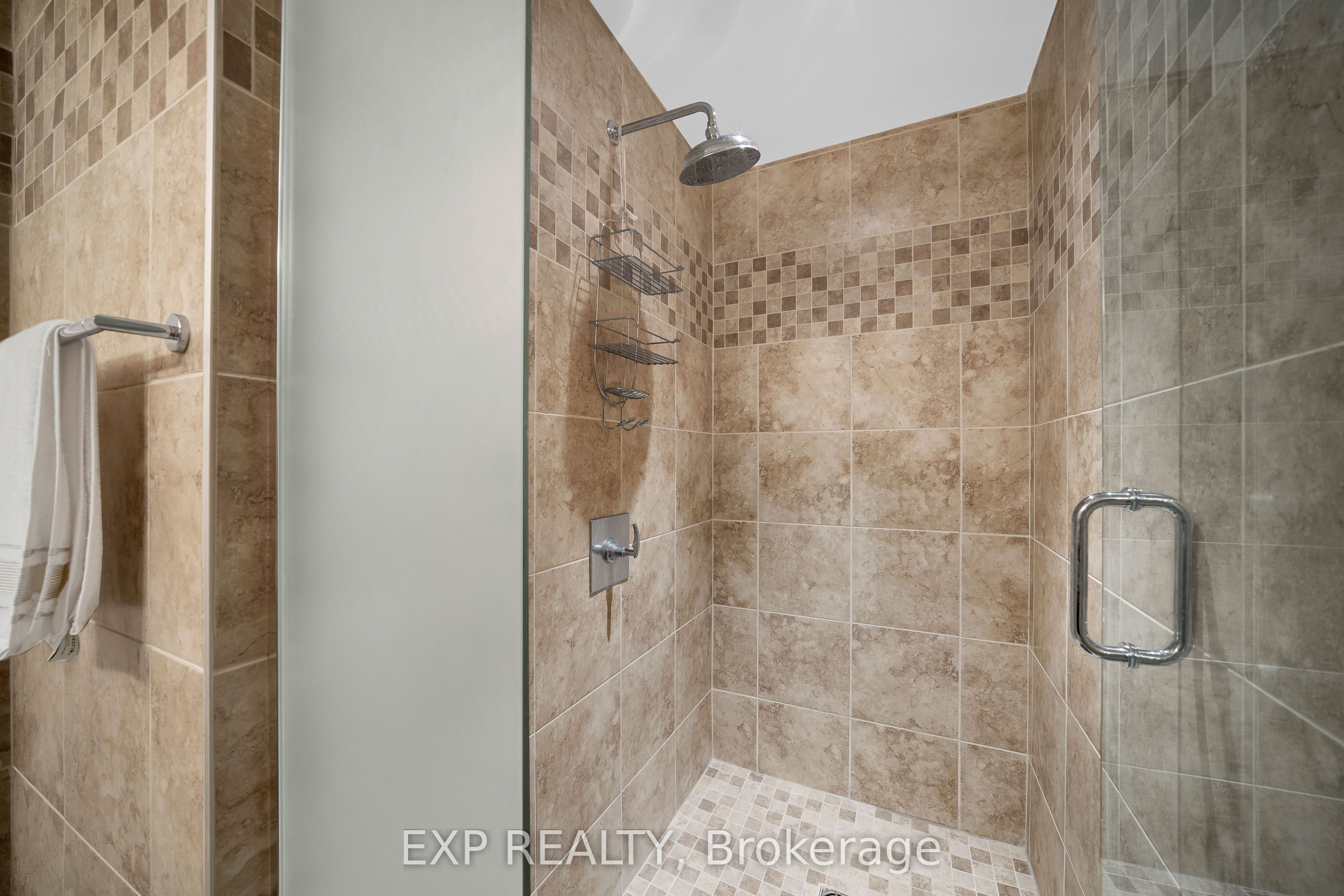 90 George Street 1103 Property Photo 31