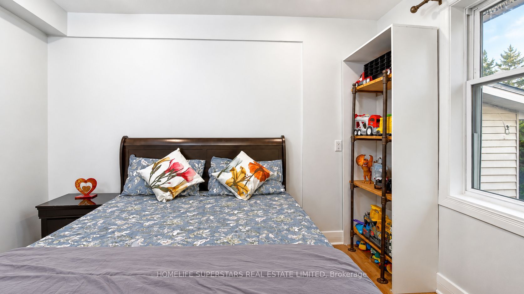 706 Rowntree Avenue Property Photo 21