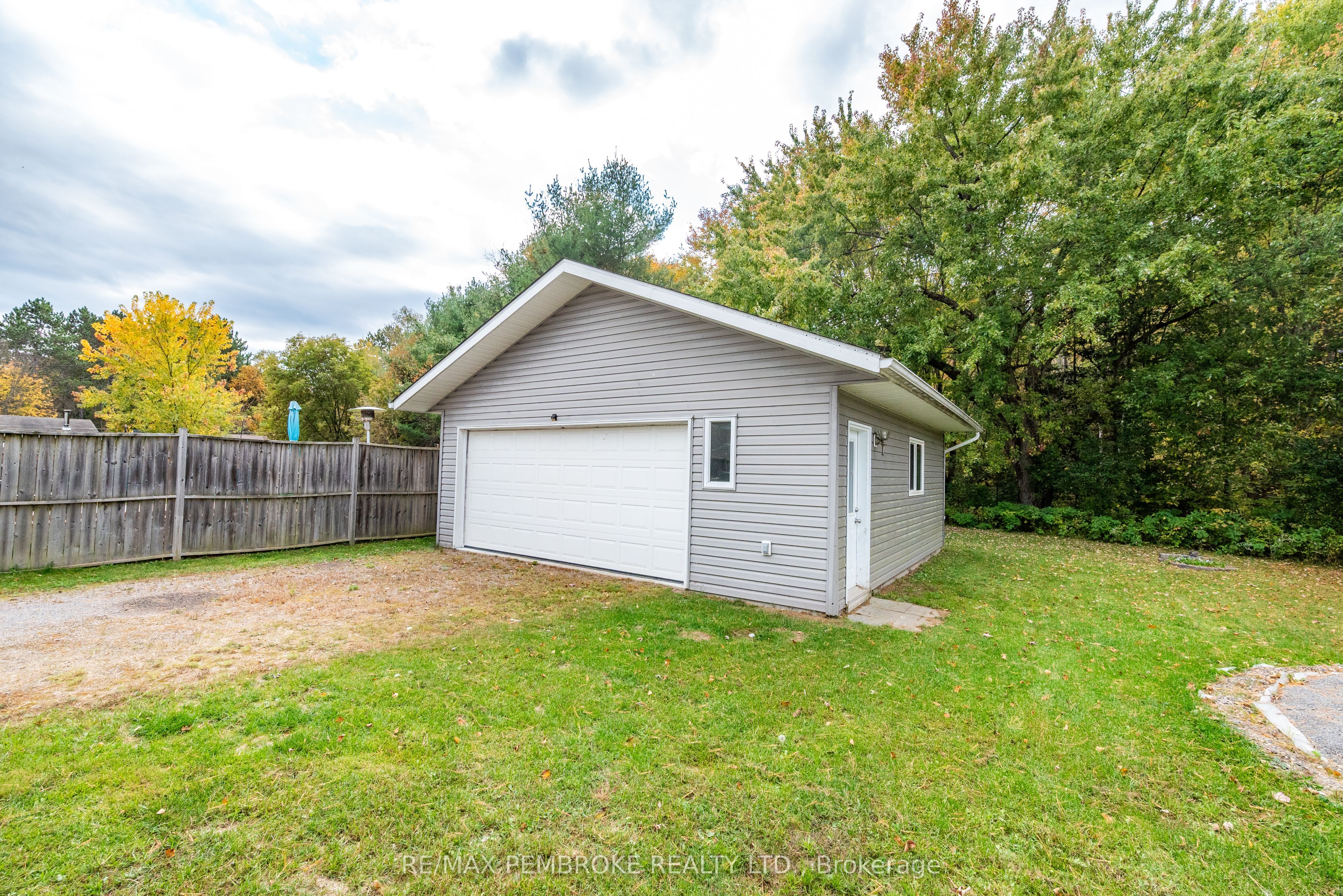 18 Joseph Street Property Photo 6