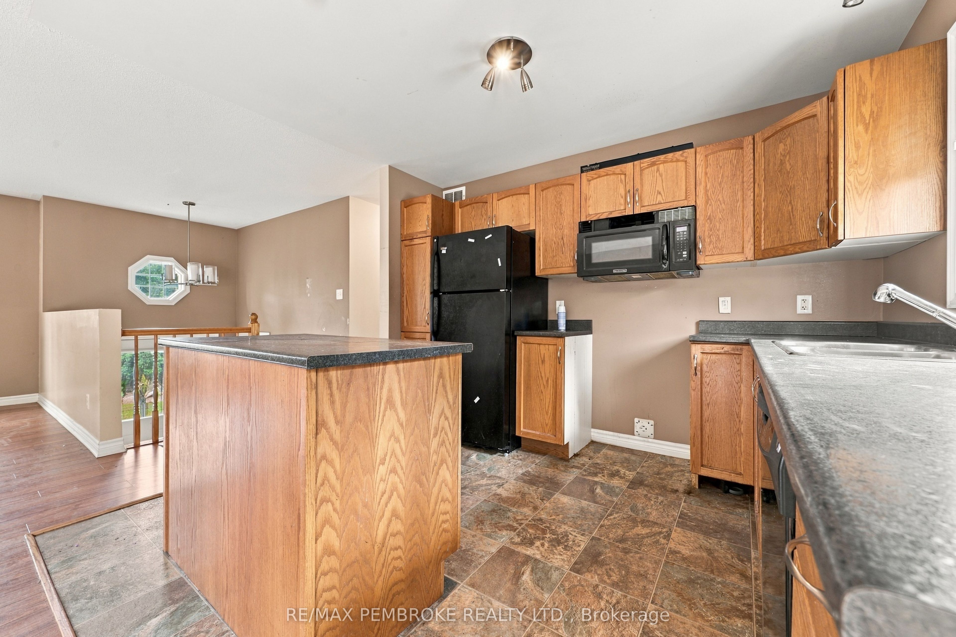 18 Joseph Street Property Photo 20