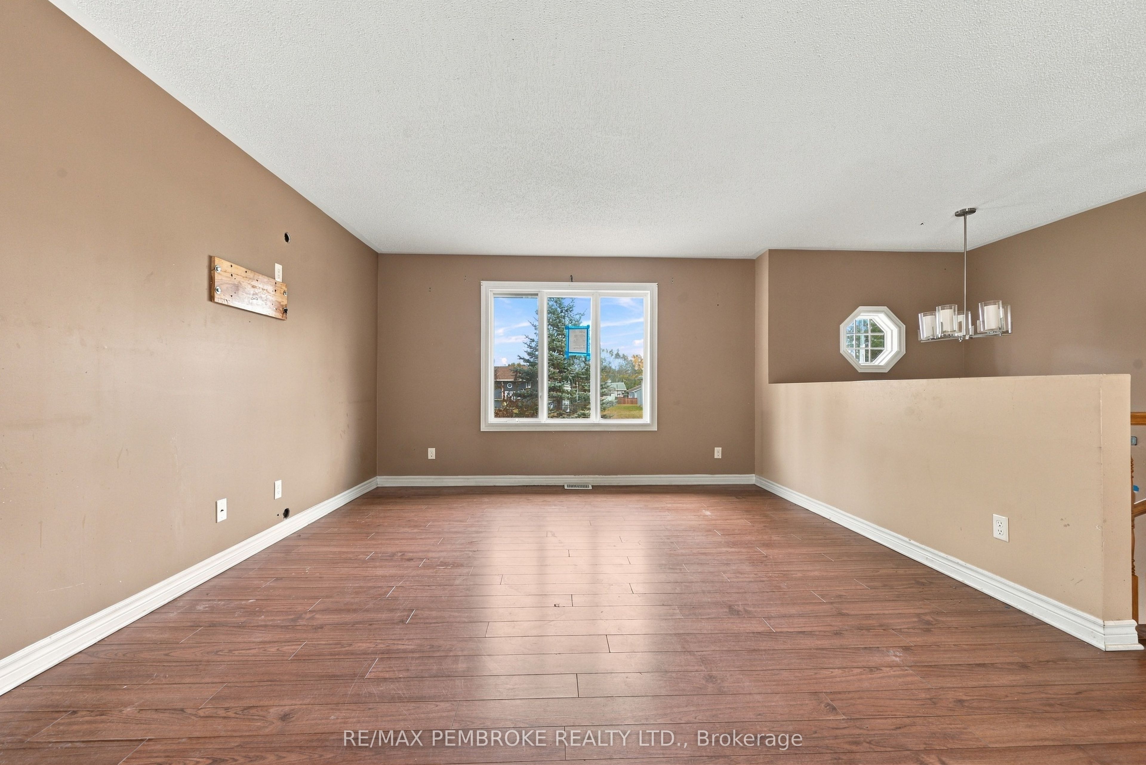 18 Joseph Street Property Photo 24