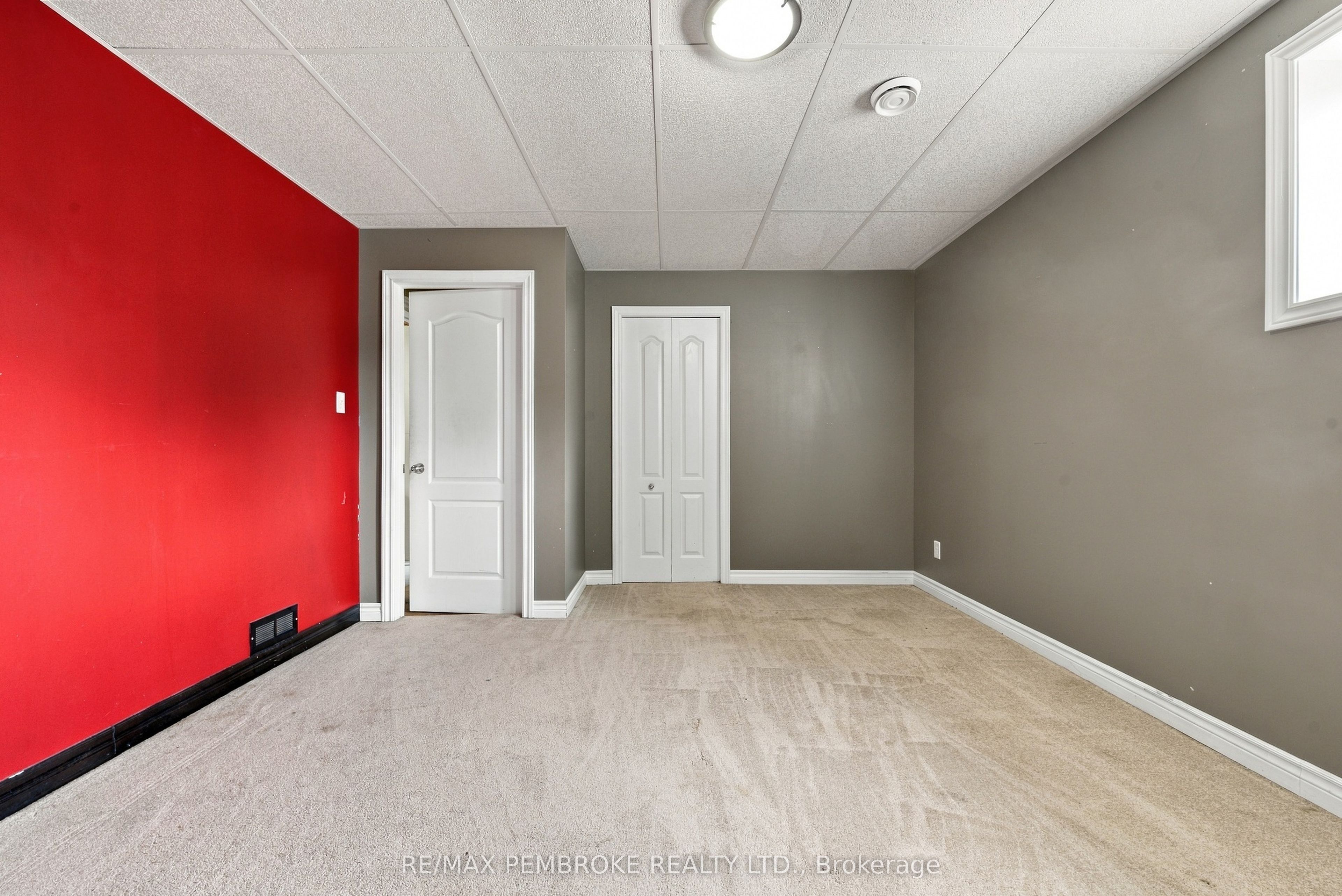 18 Joseph Street Property Photo 40