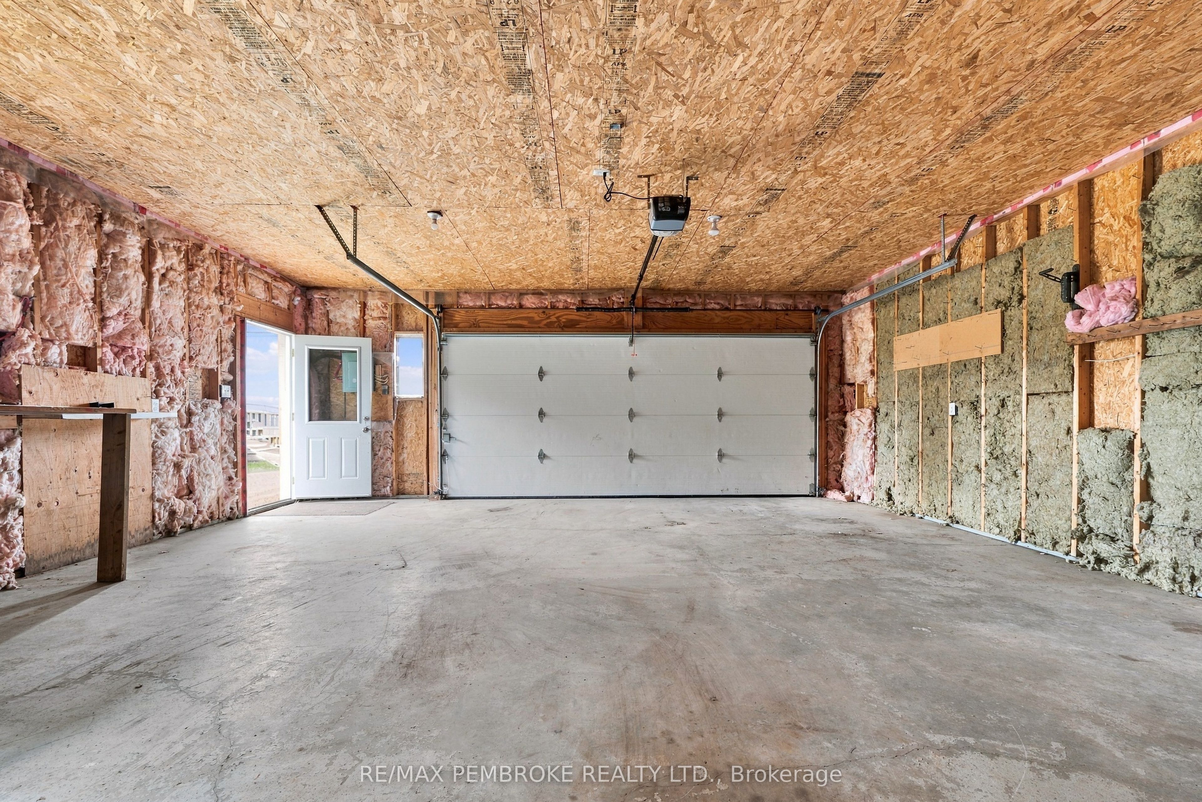 18 Joseph Street Property Photo 46