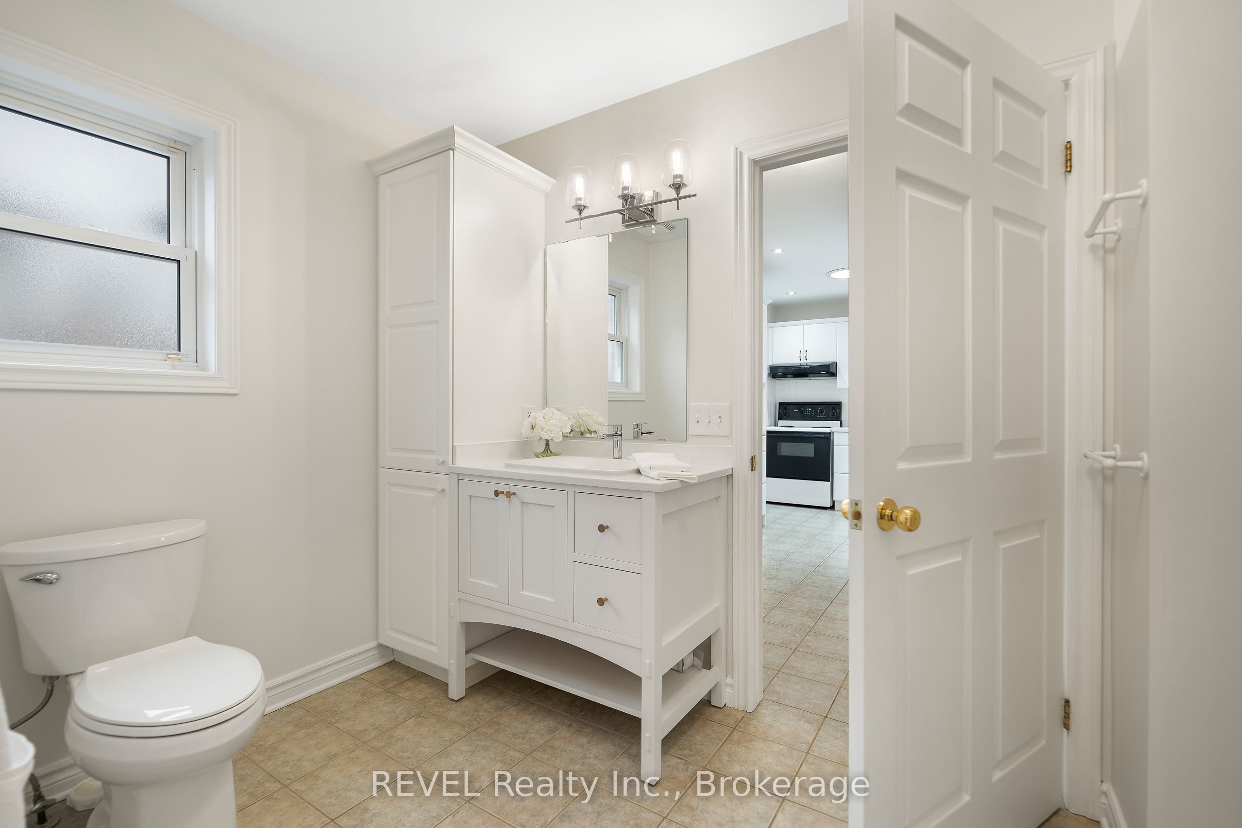6839 Imperial Court Property Photo 22