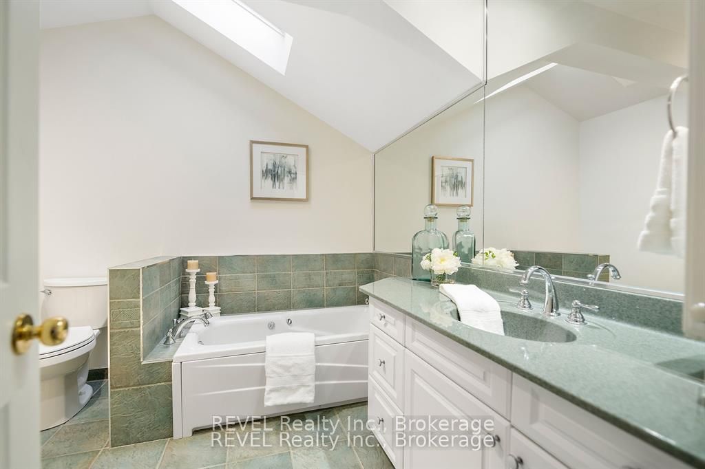 6839 Imperial Court Property Photo 24