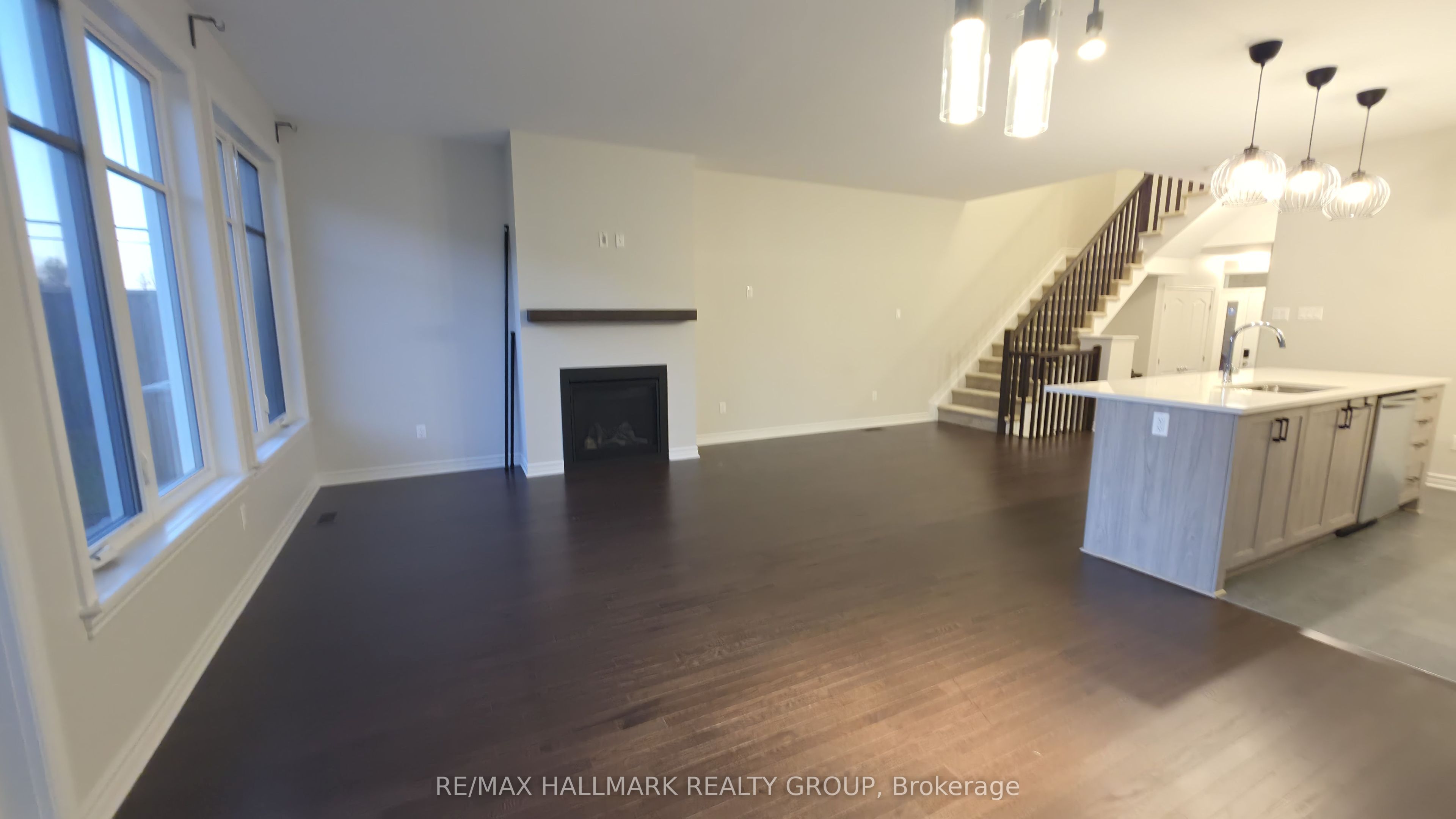 62 Mandevilla Crescent Property Photo 20