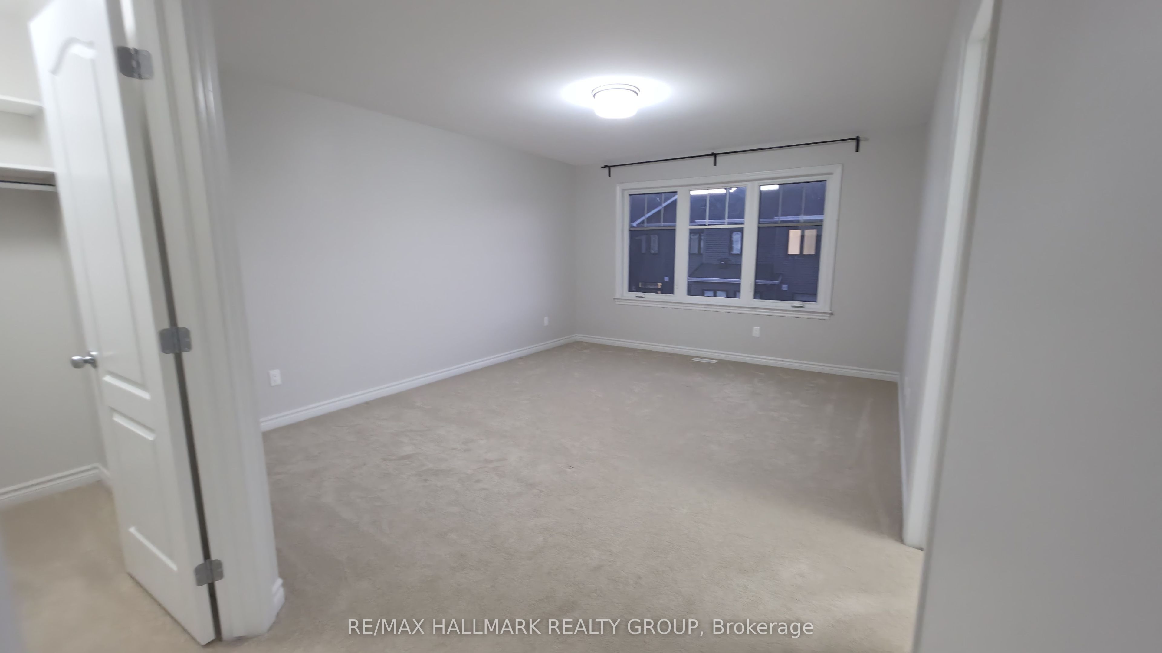 62 Mandevilla Crescent Property Photo 23