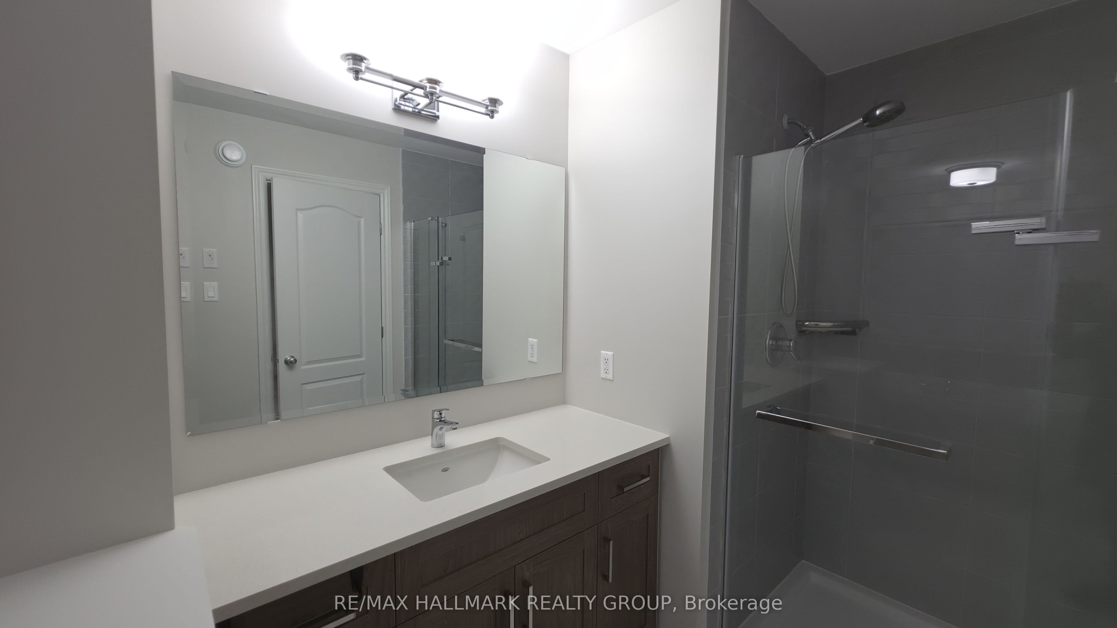 62 Mandevilla Crescent Property Photo 27