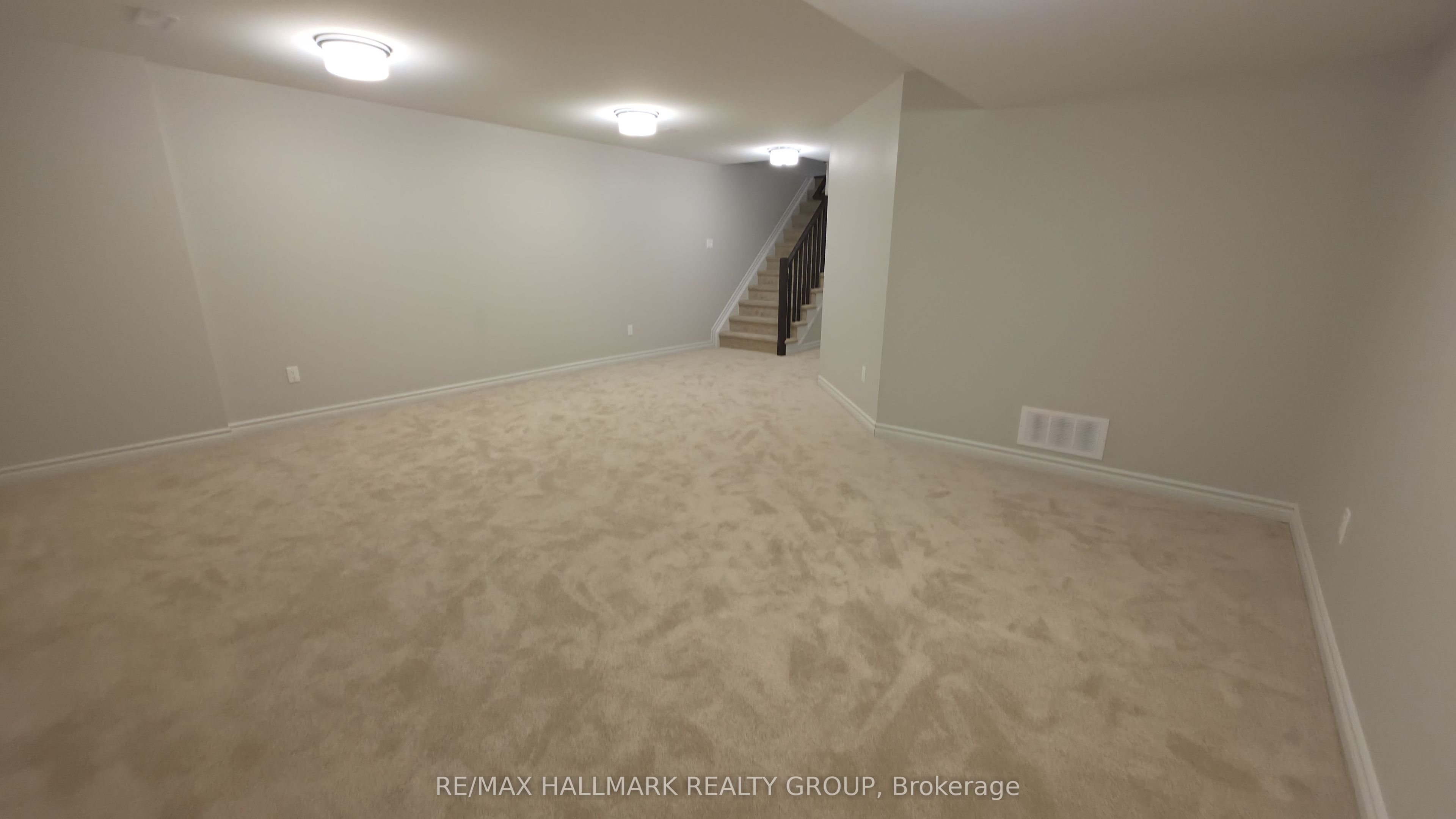 62 Mandevilla Crescent Property Photo 42