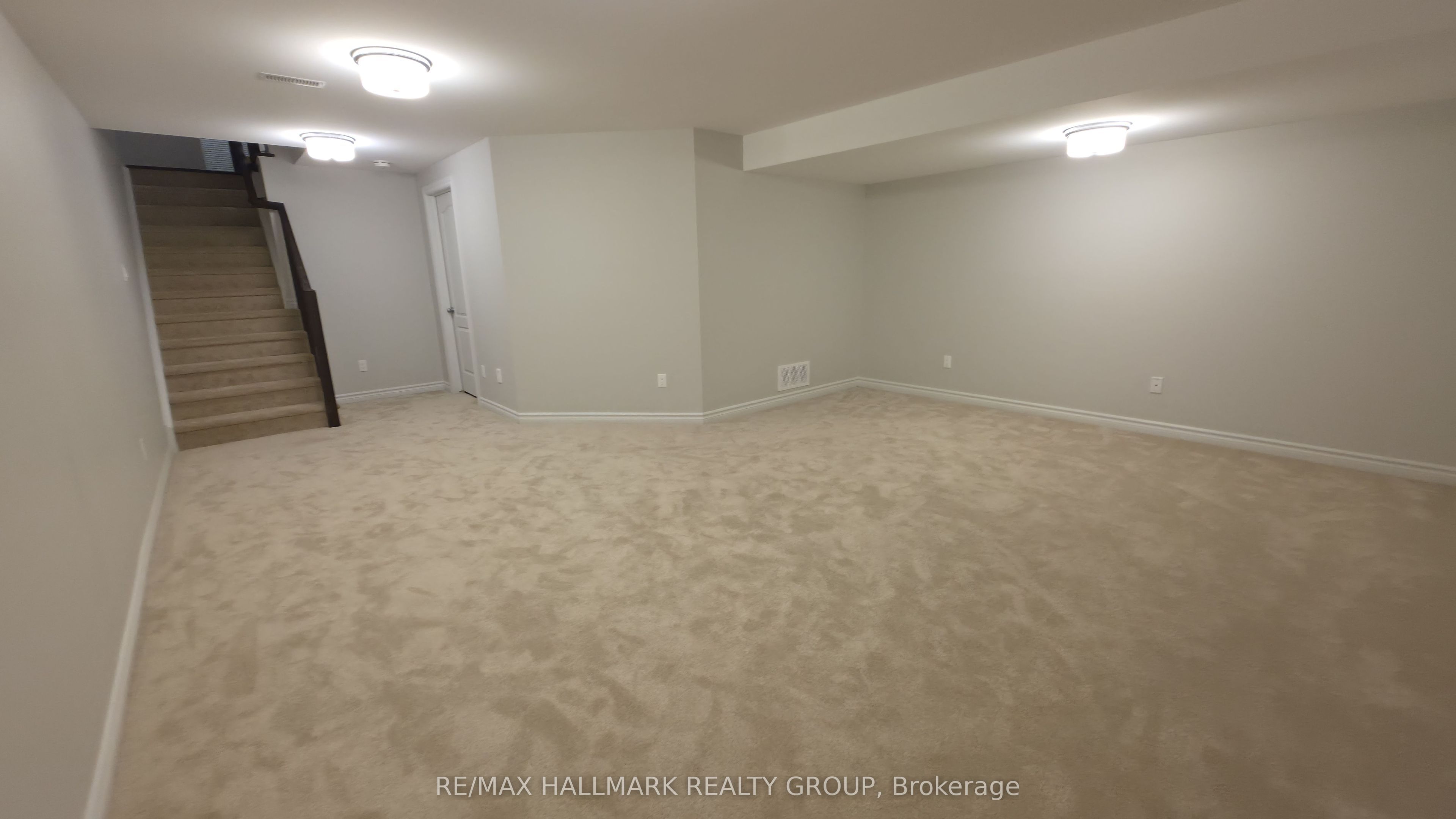 62 Mandevilla Crescent Property Photo 43