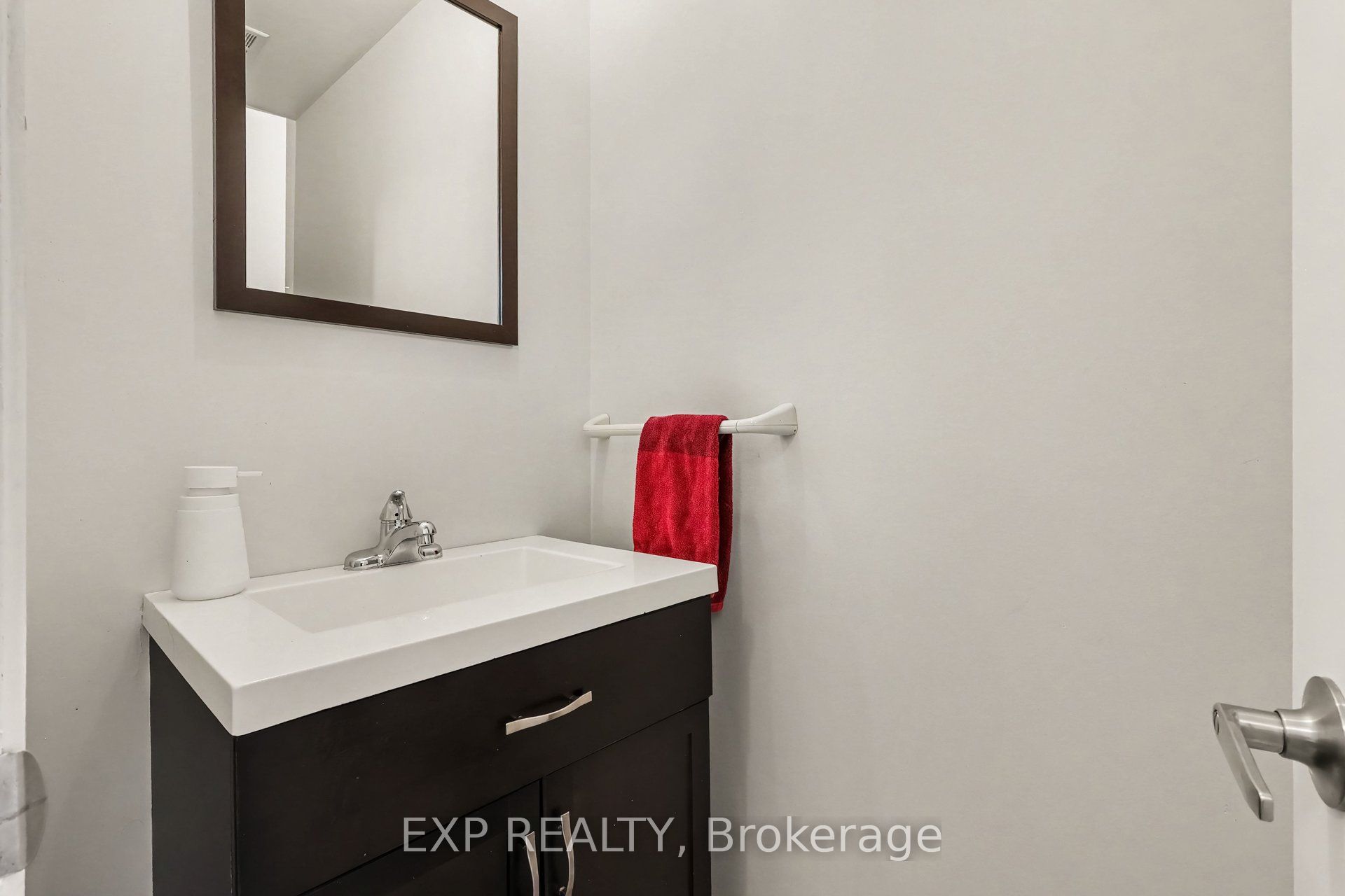 1290 Cahill Drive Property Photo 4