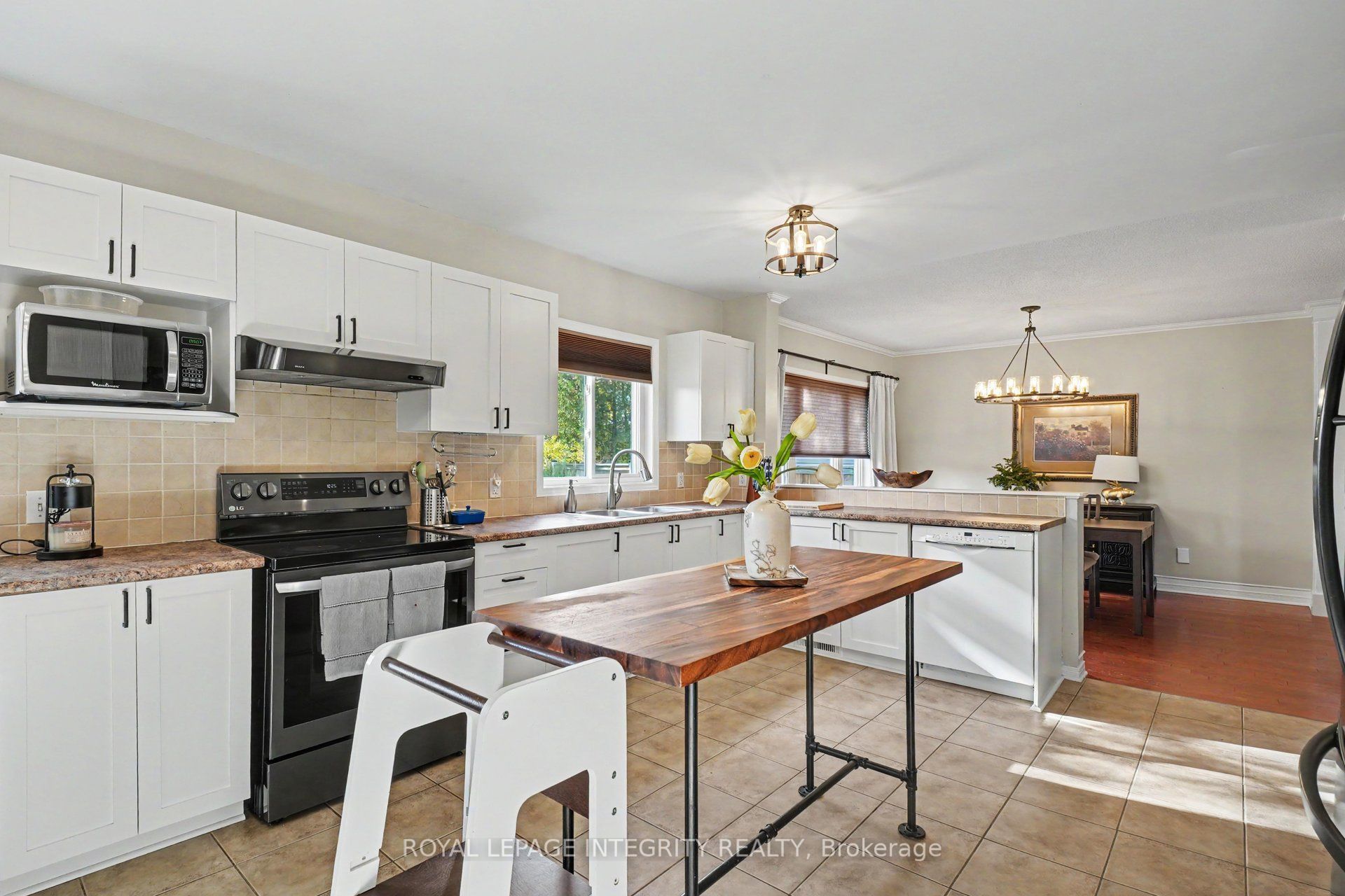 84 Lamadeleine Boulevard Property Photo 11