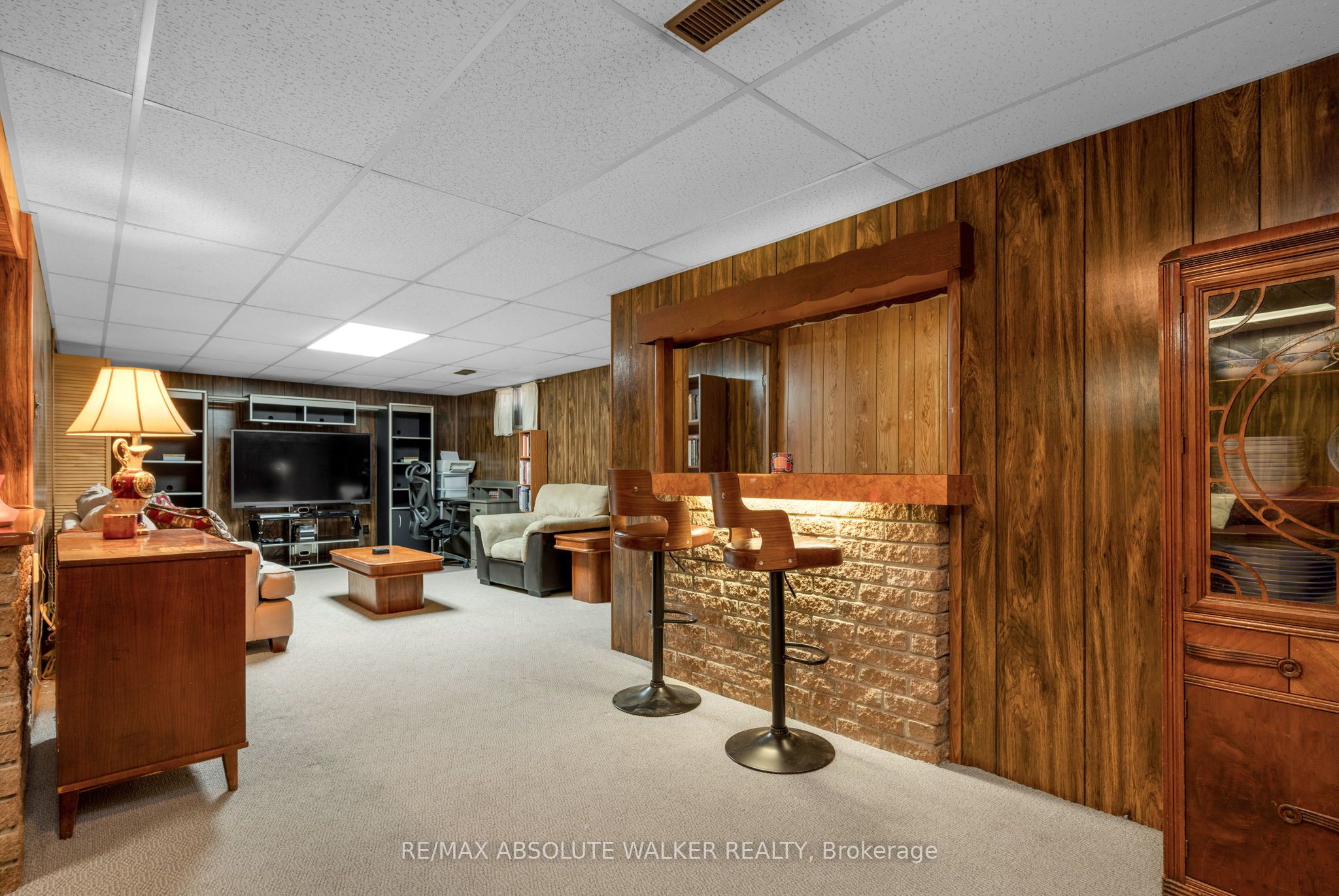 337 Roxdale Avenue Property Photo 36