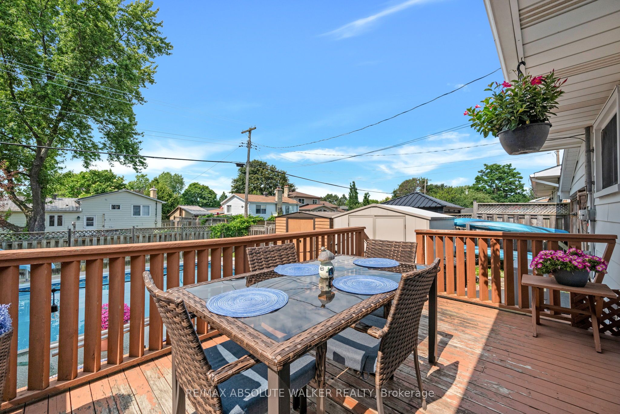 337 Roxdale Avenue Property Photo 41